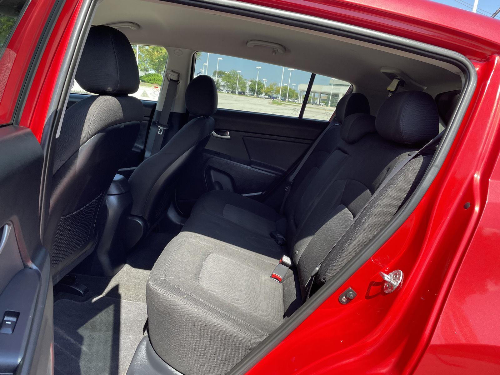 Vehicle photo 20