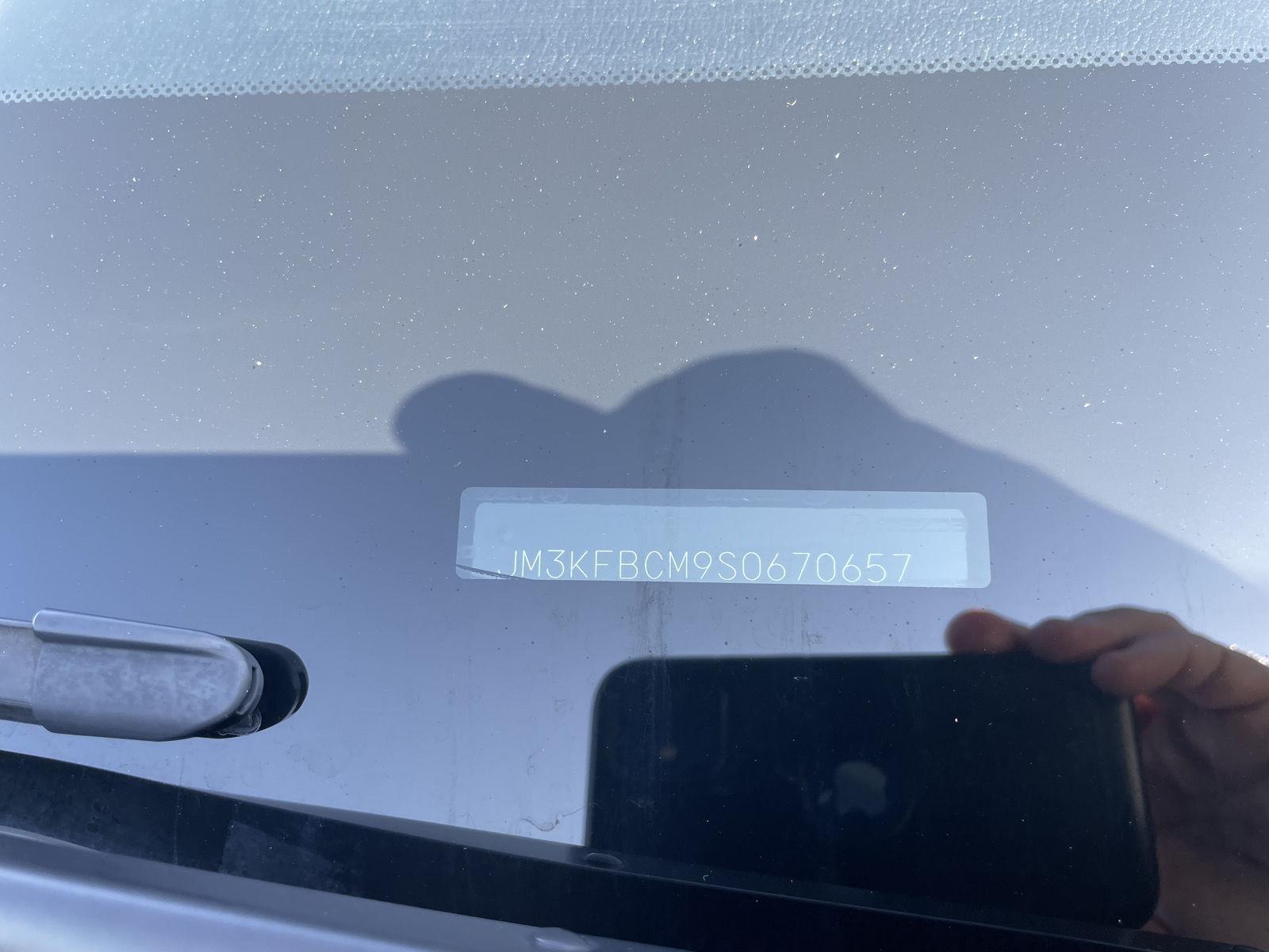 Vehicle photo 32