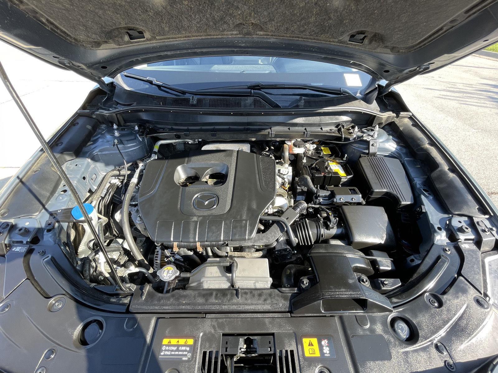 Vehicle photo 33