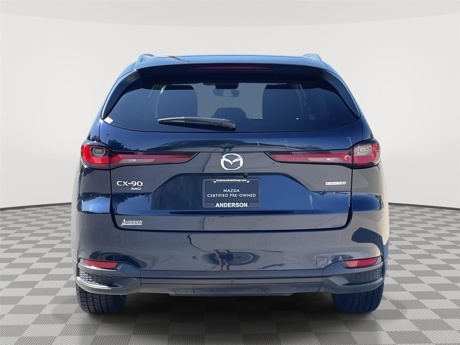 Vehicle photo 8