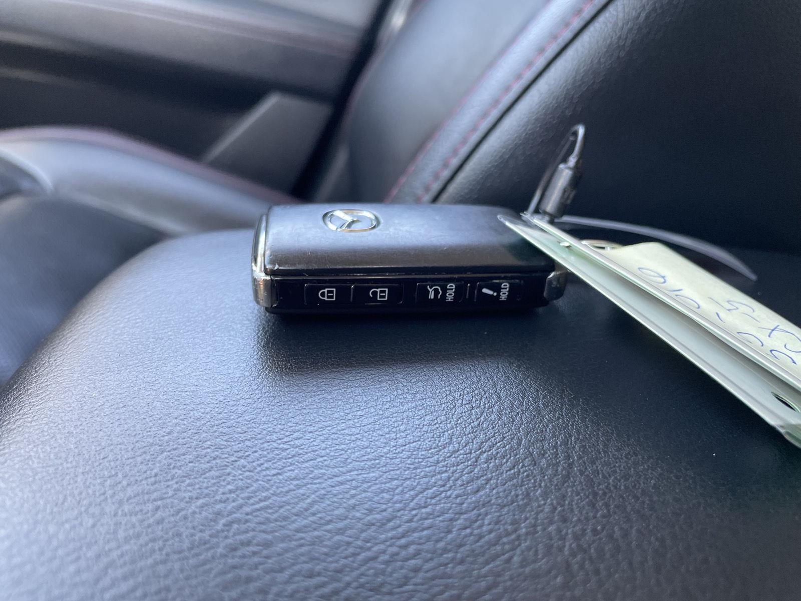 Vehicle photo 36