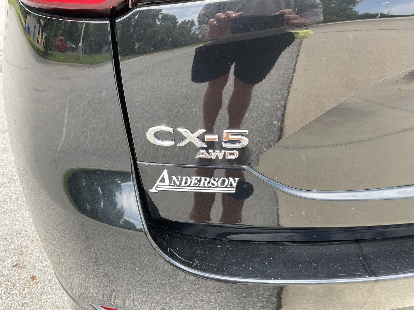 Vehicle photo 35