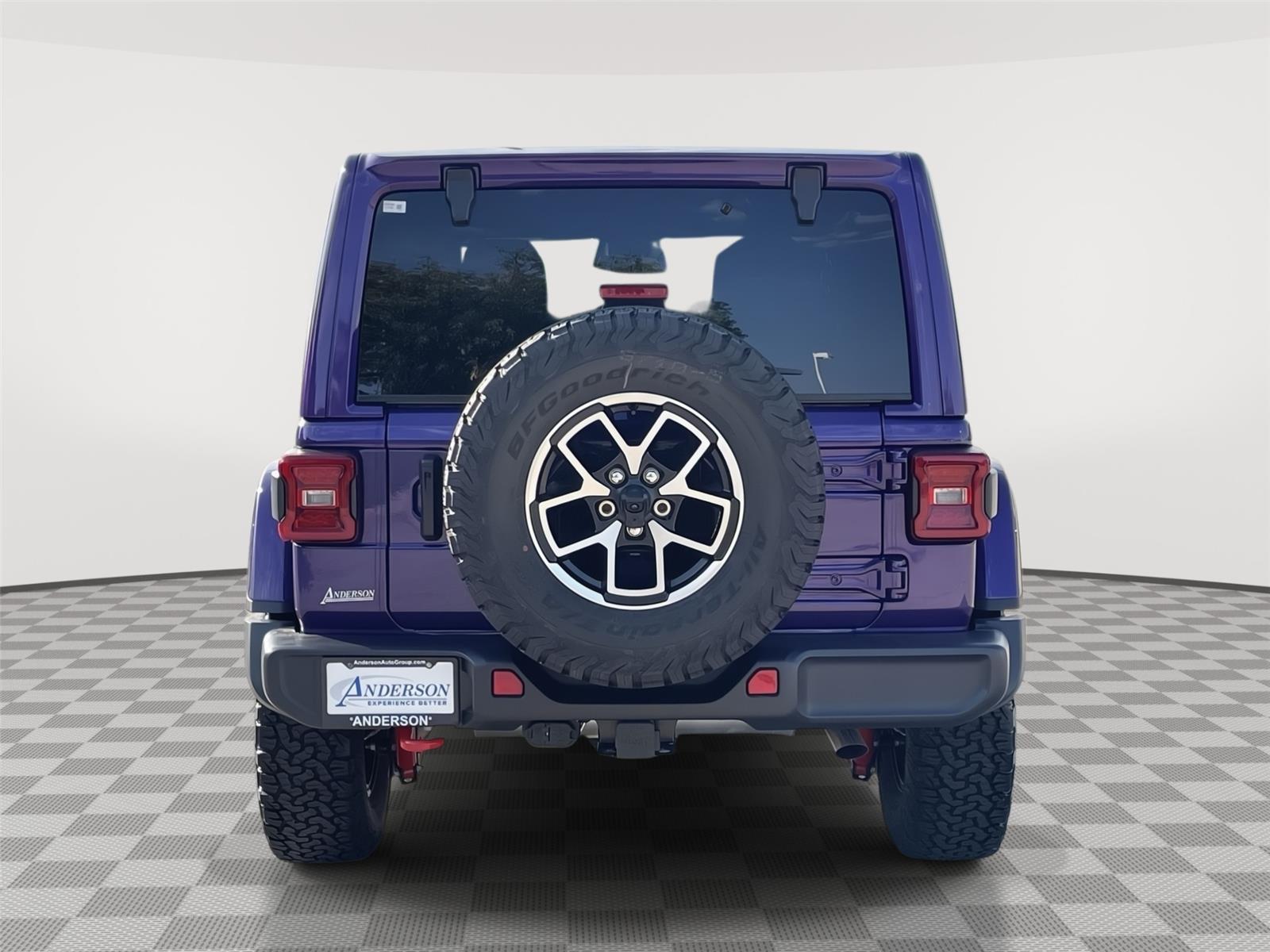 Vehicle photo 8