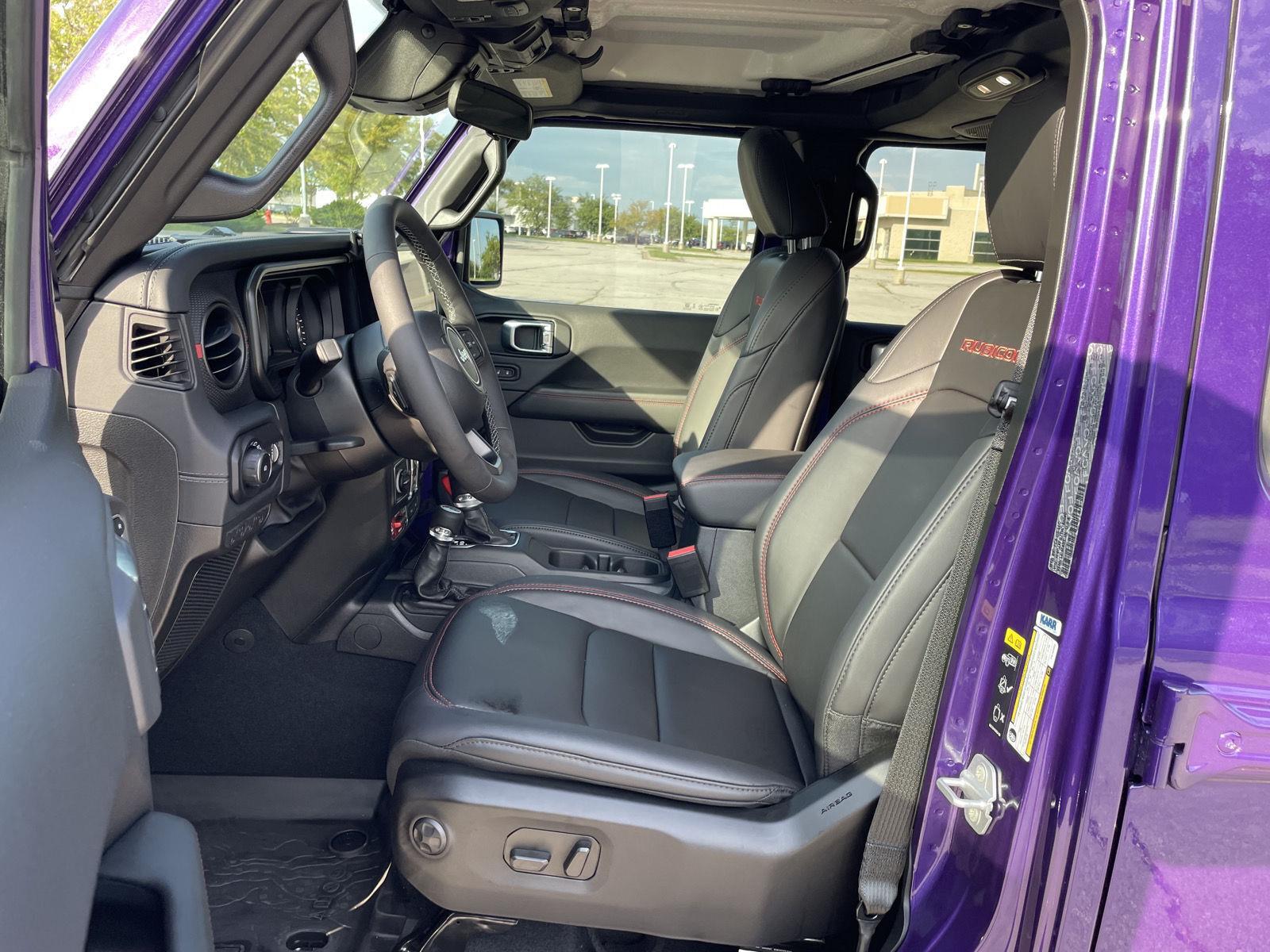 Vehicle photo 17