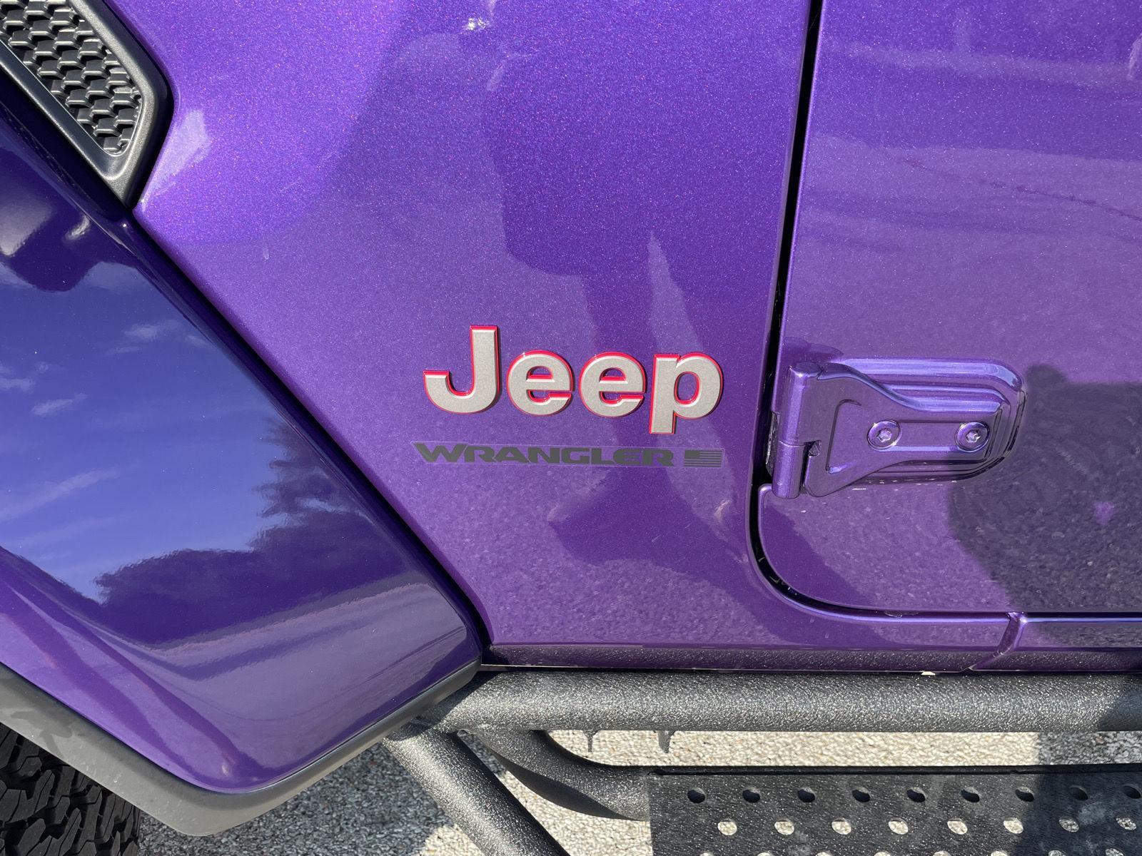Vehicle photo 34