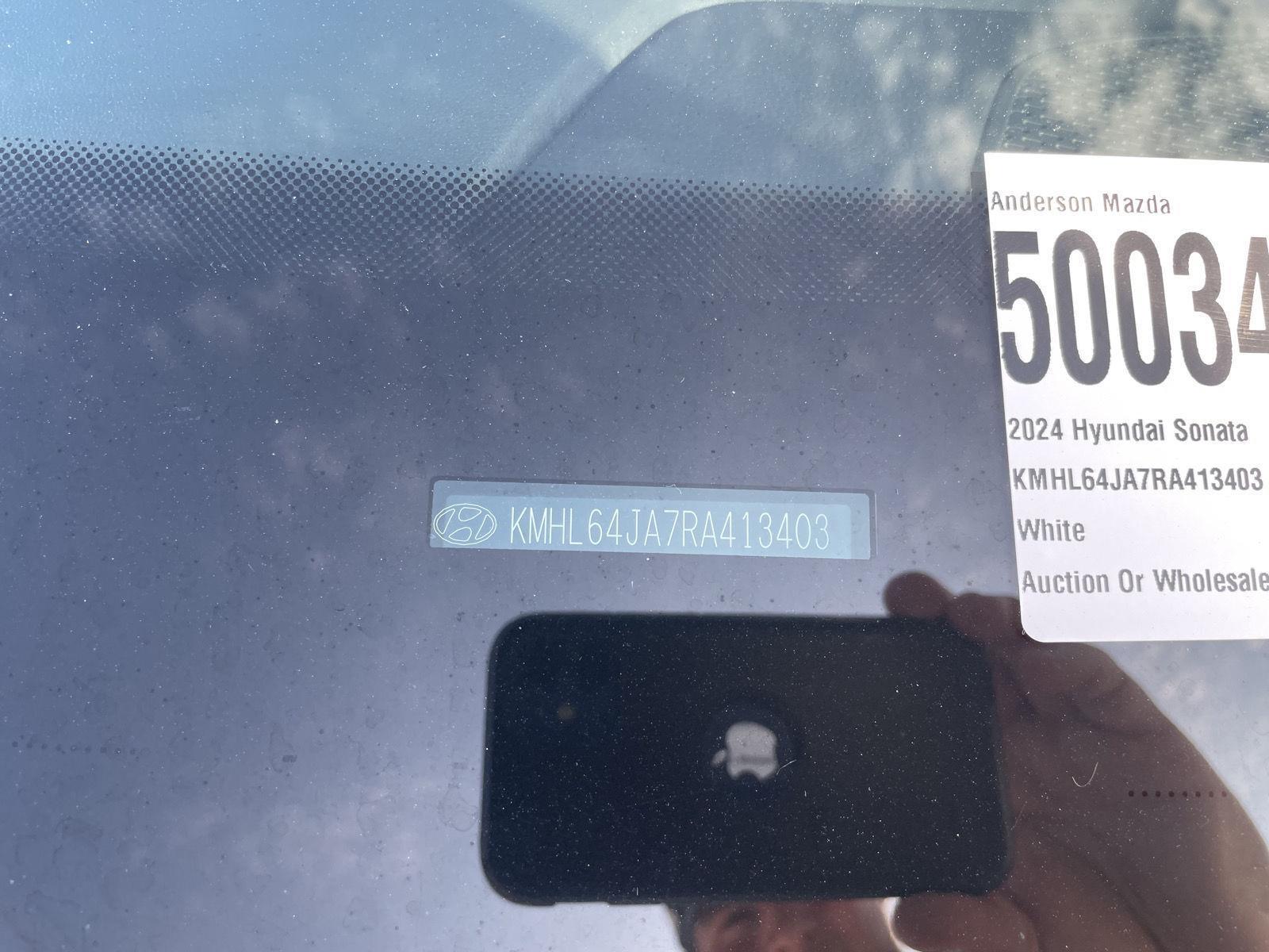 Vehicle photo 31
