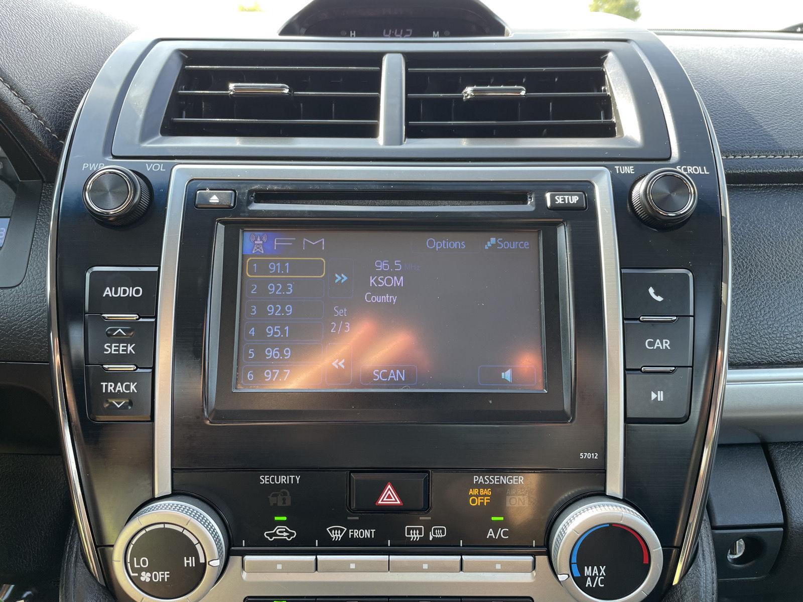 Vehicle photo 22
