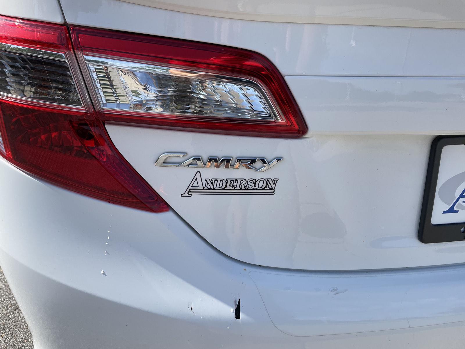 Vehicle photo 32