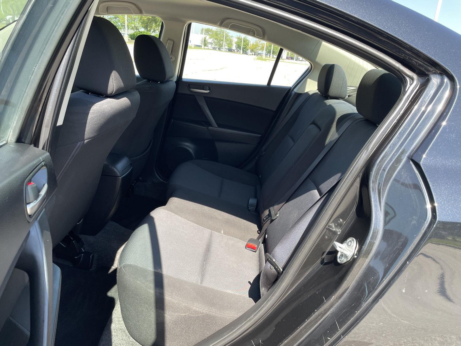 Vehicle photo 20
