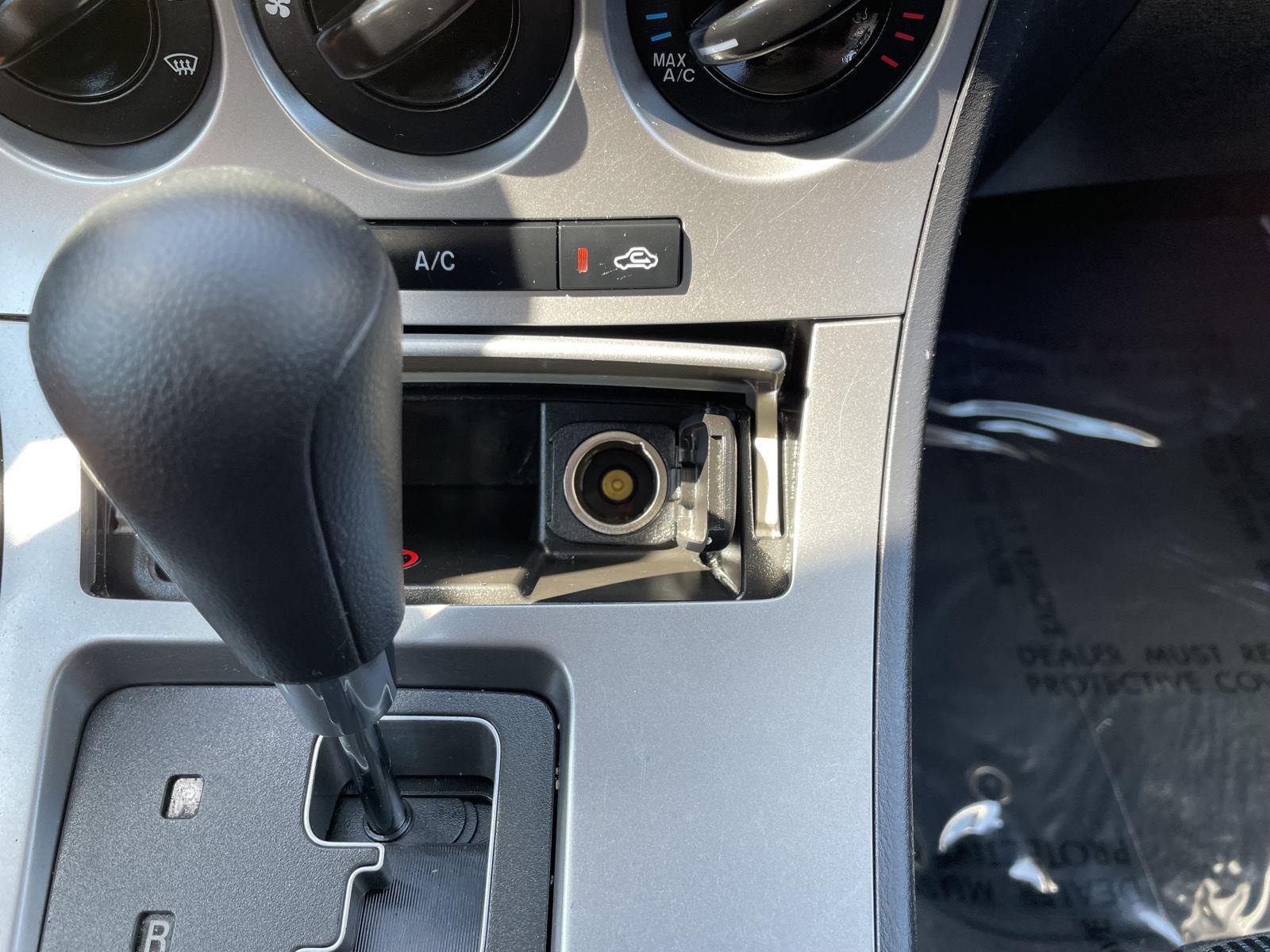 Vehicle photo 25