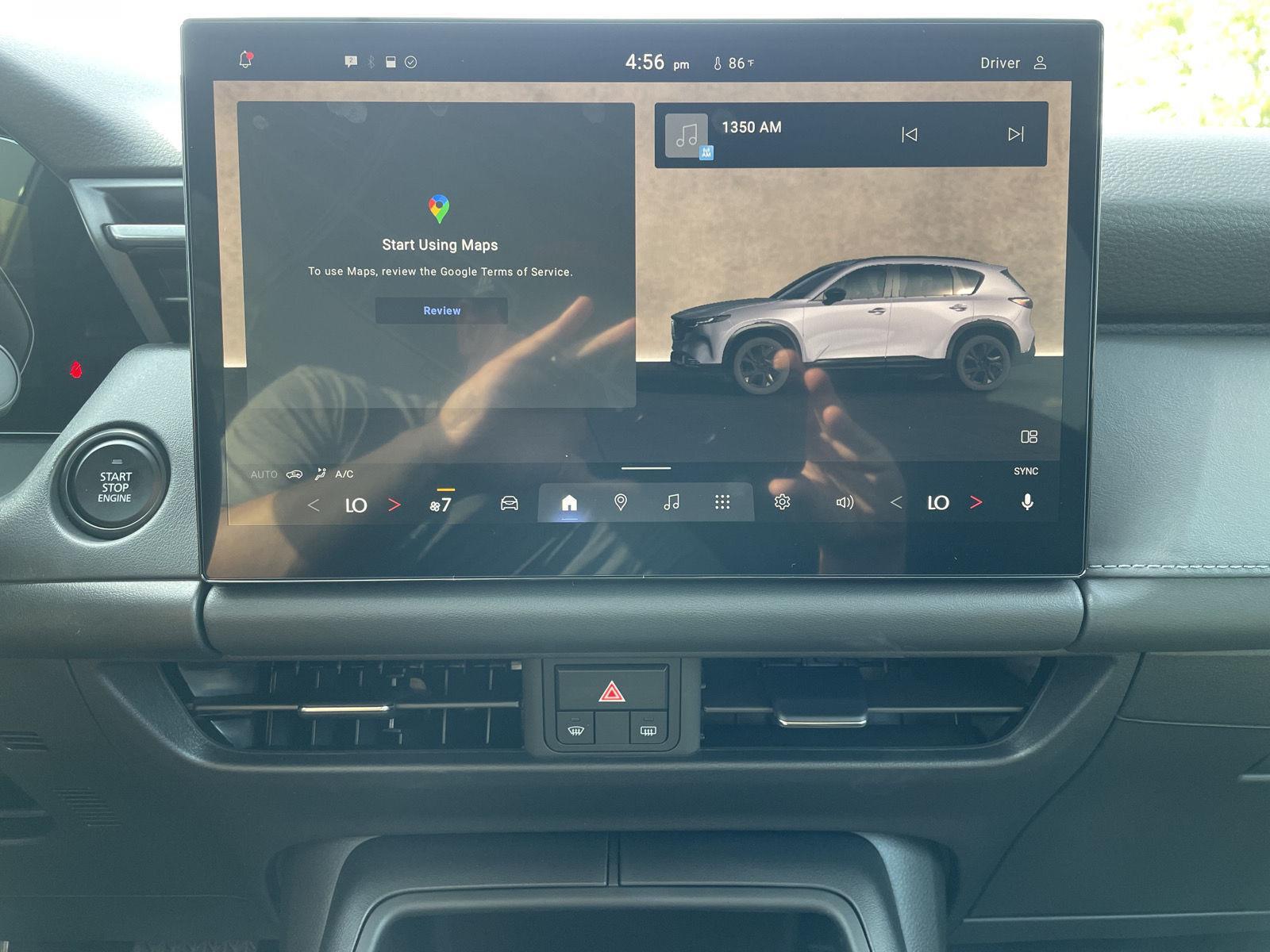 Vehicle photo 21