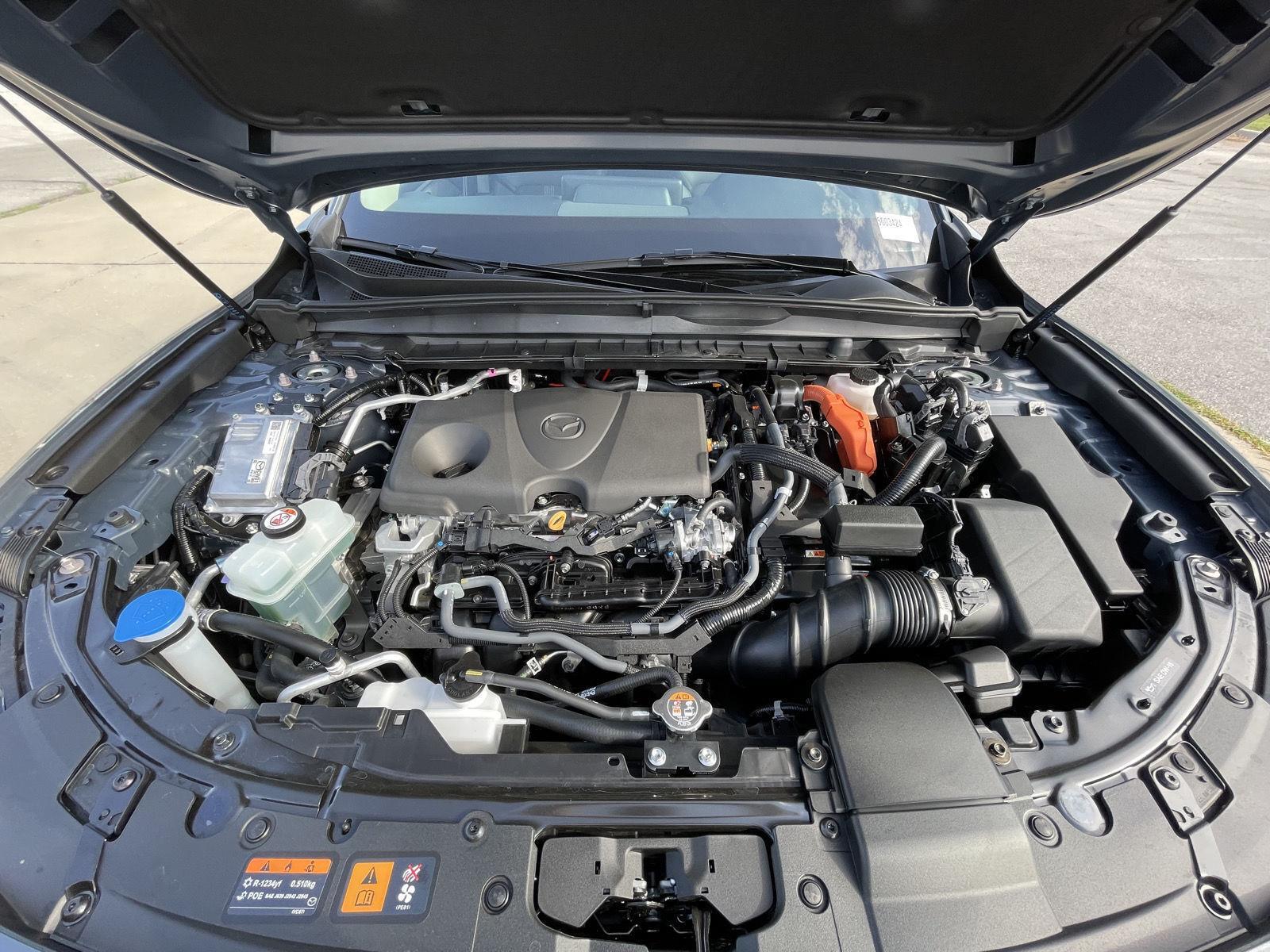 Vehicle photo 33