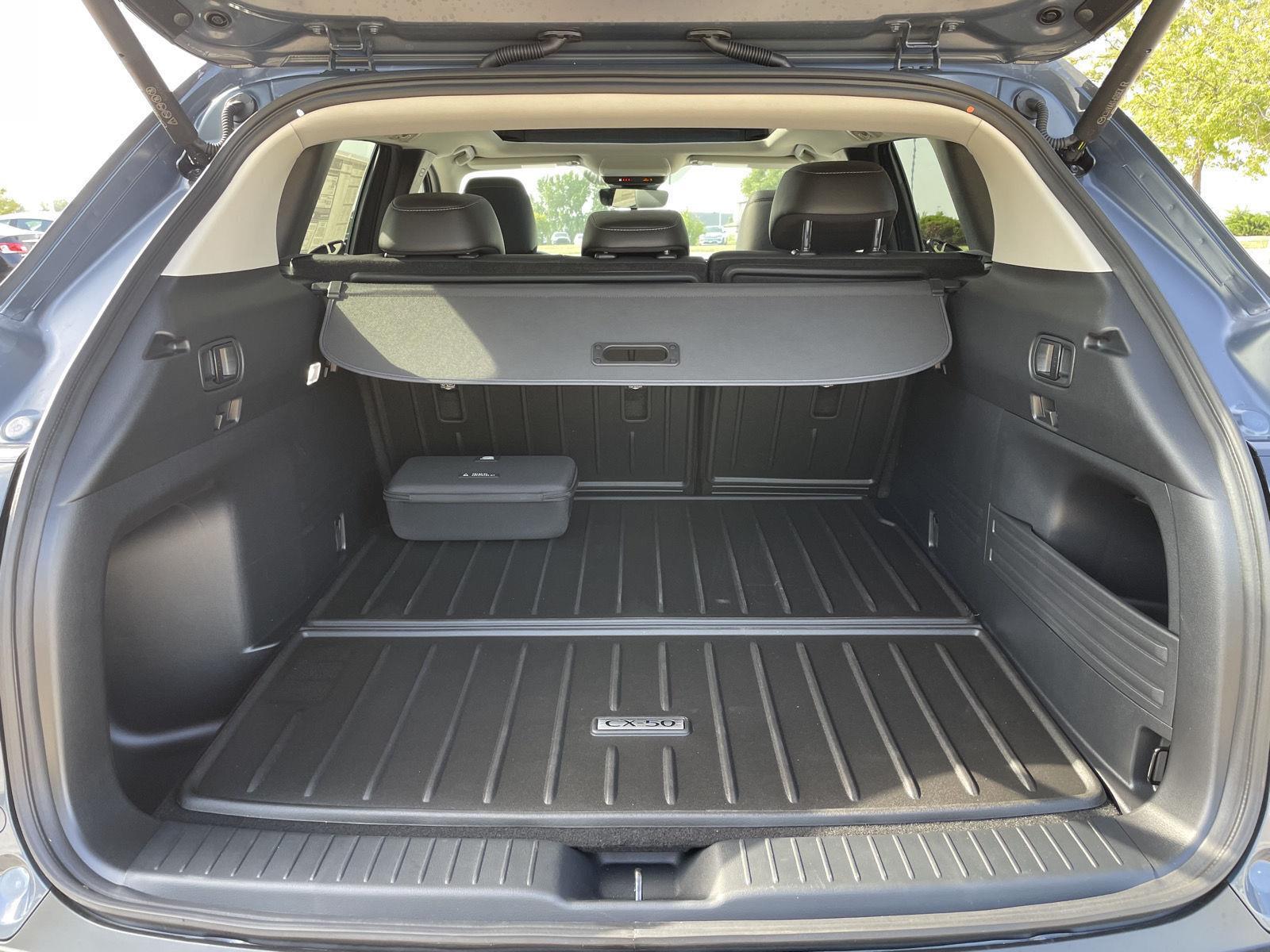 Vehicle photo 34