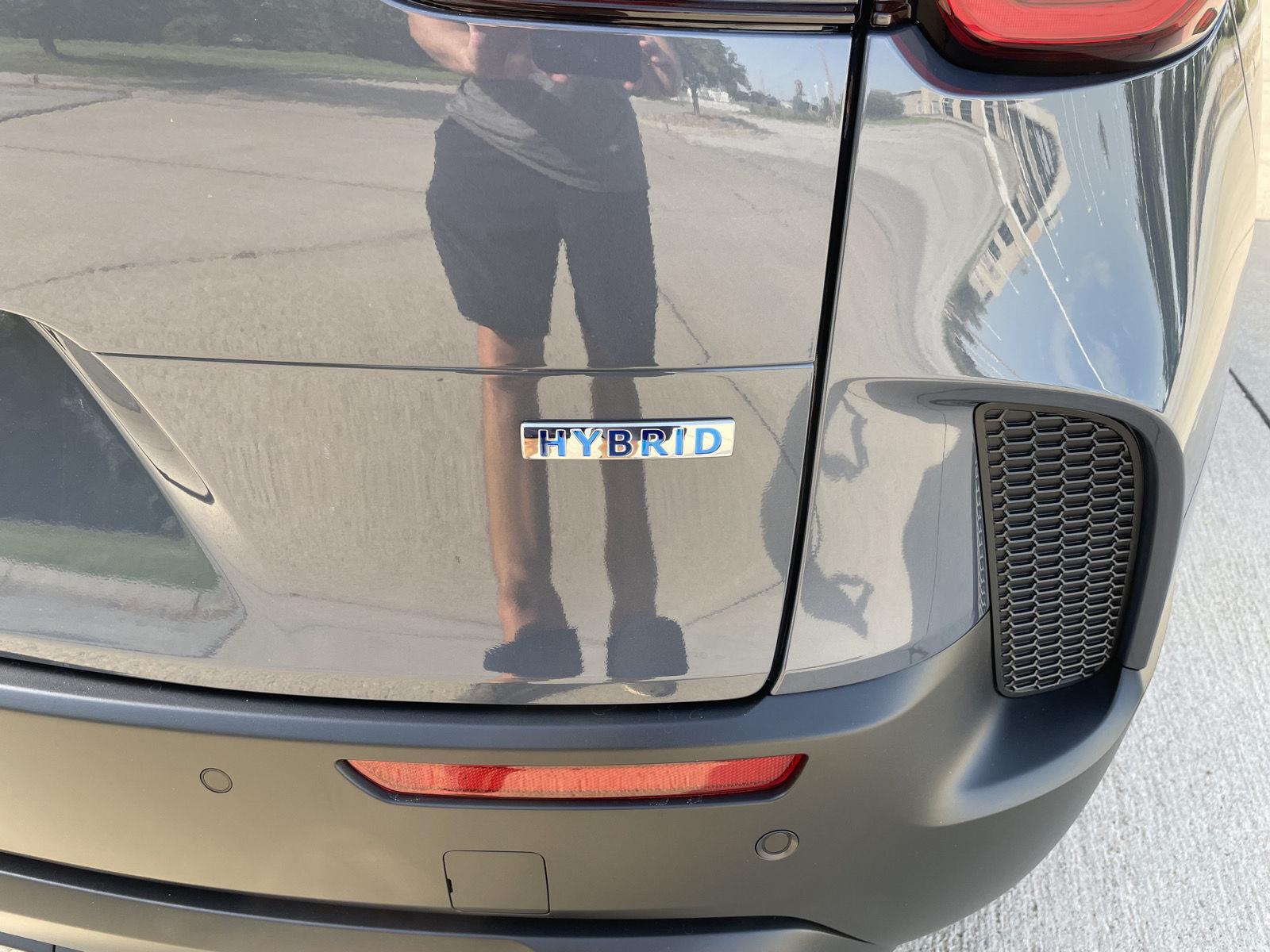 Vehicle photo 37