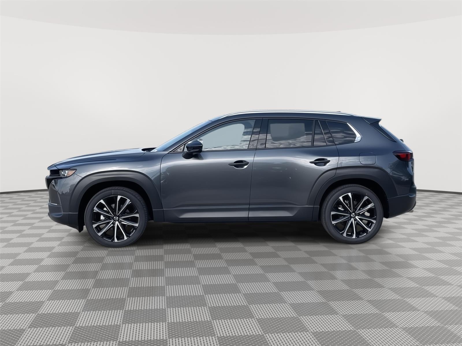 Vehicle photo 2