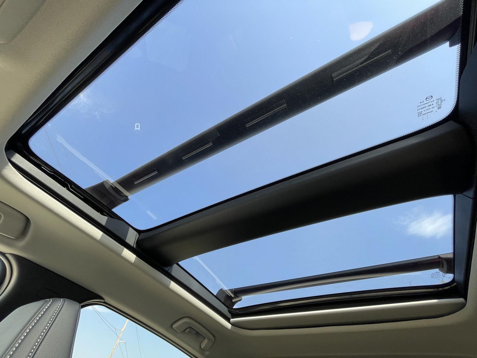 Vehicle photo 22