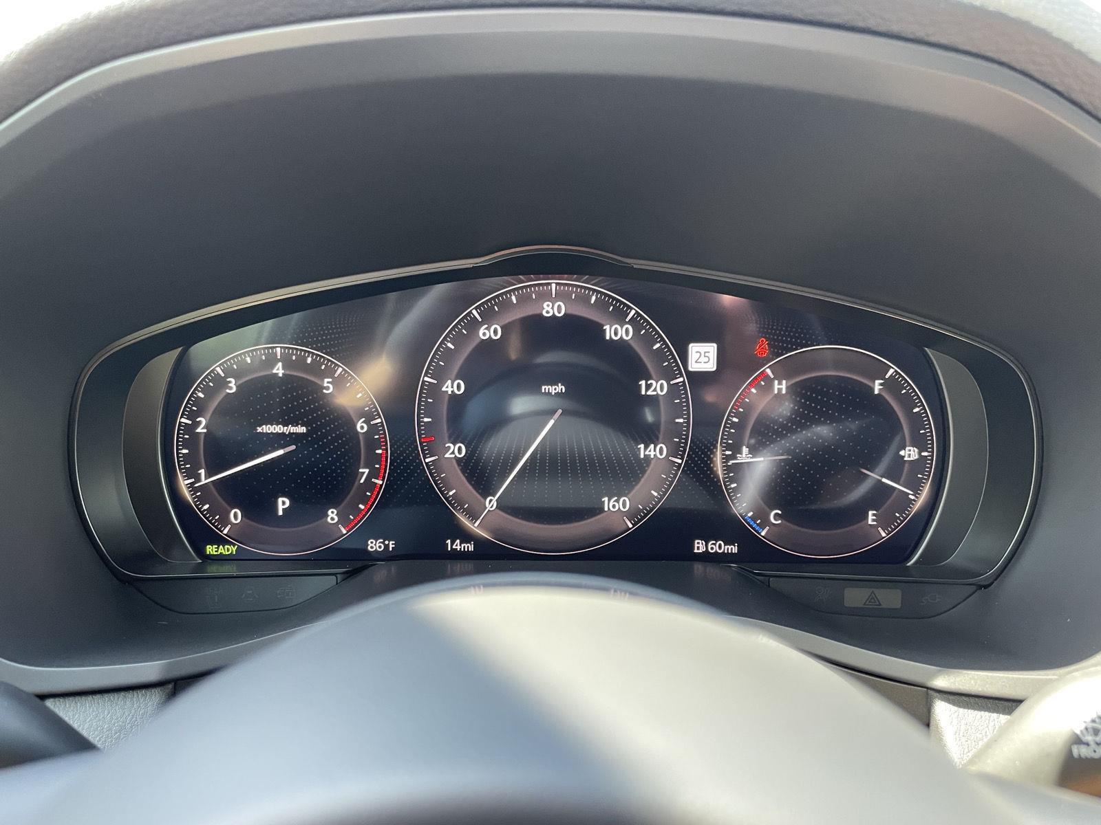 Vehicle photo 14