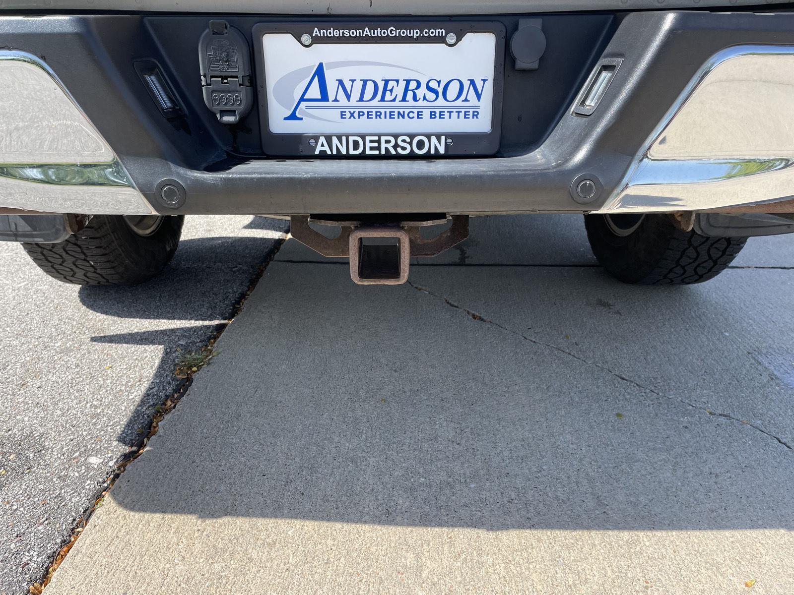 Vehicle photo 35