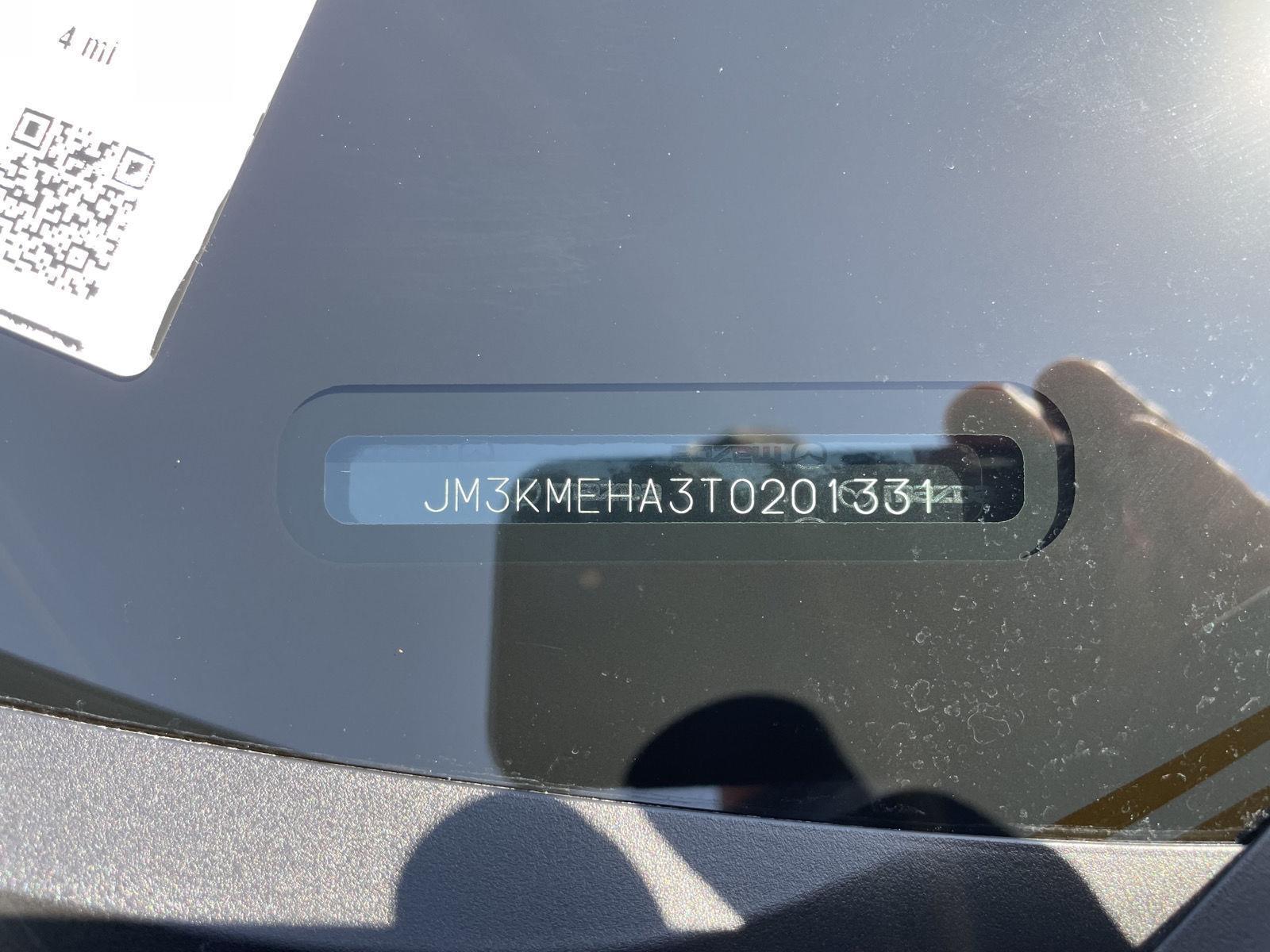 Vehicle photo 33