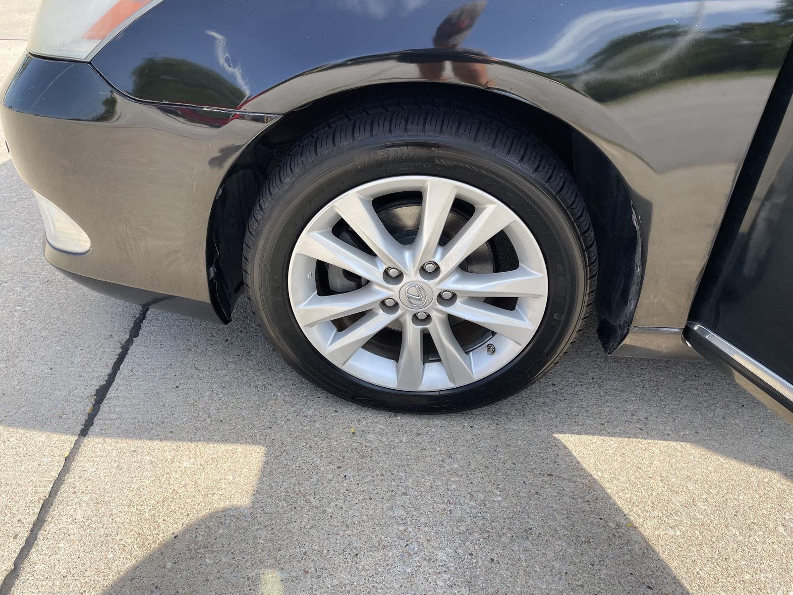 Vehicle photo 10
