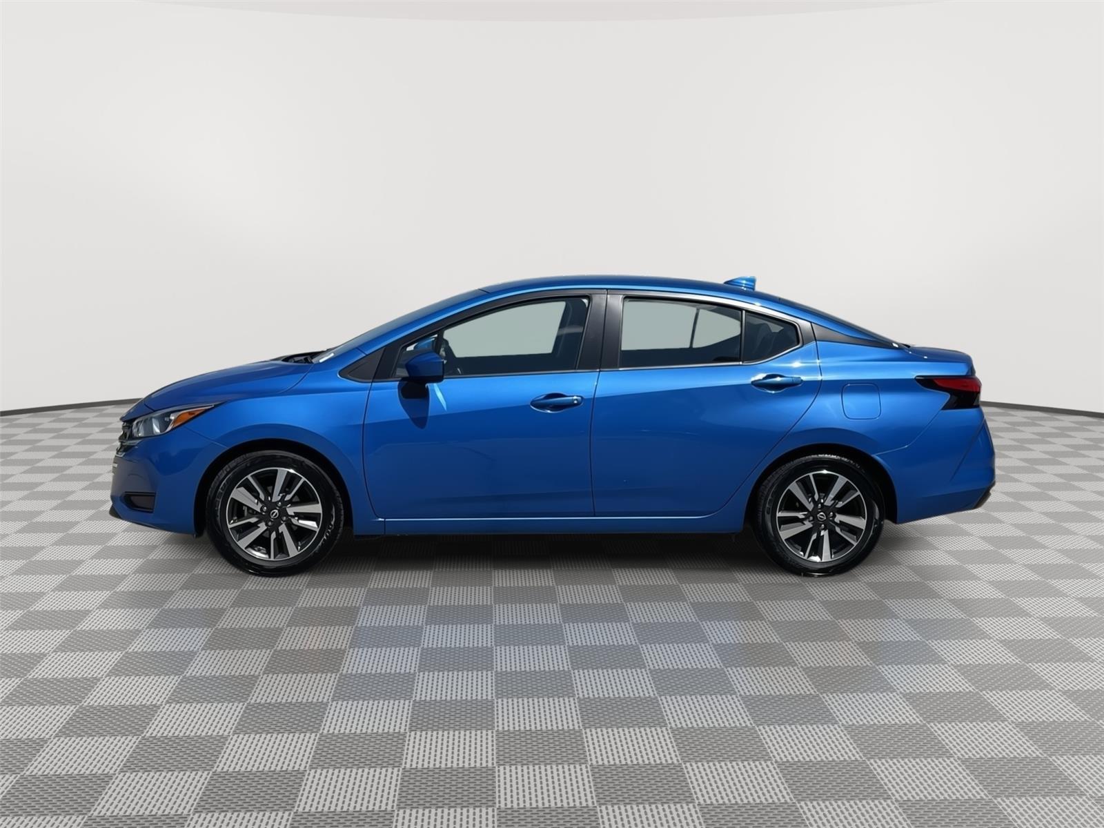 Used 2024 Nissan Versa Sedan SV with VIN 3N1CN8EV6RL897670 for sale in Kansas City