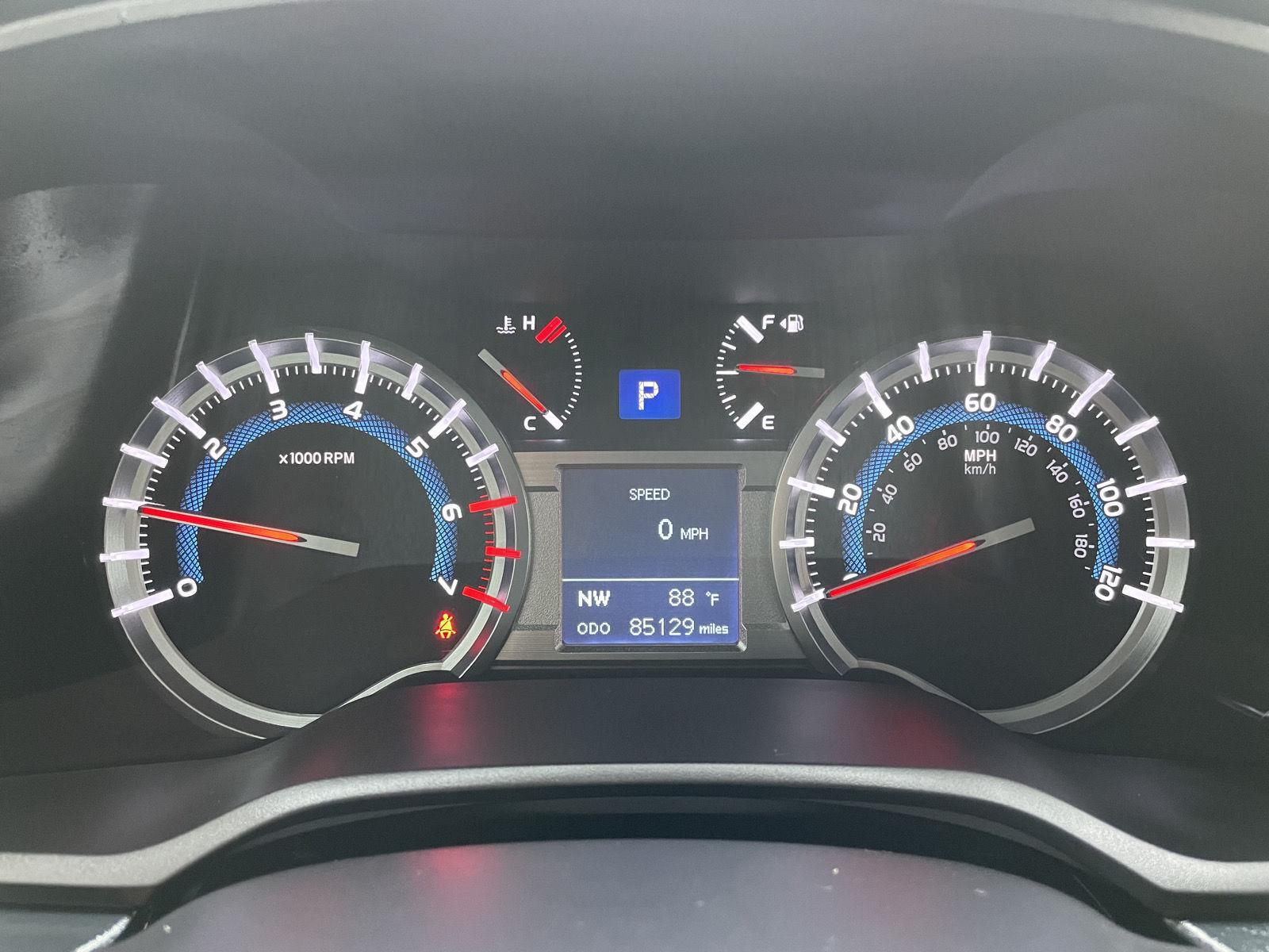 Vehicle photo 15