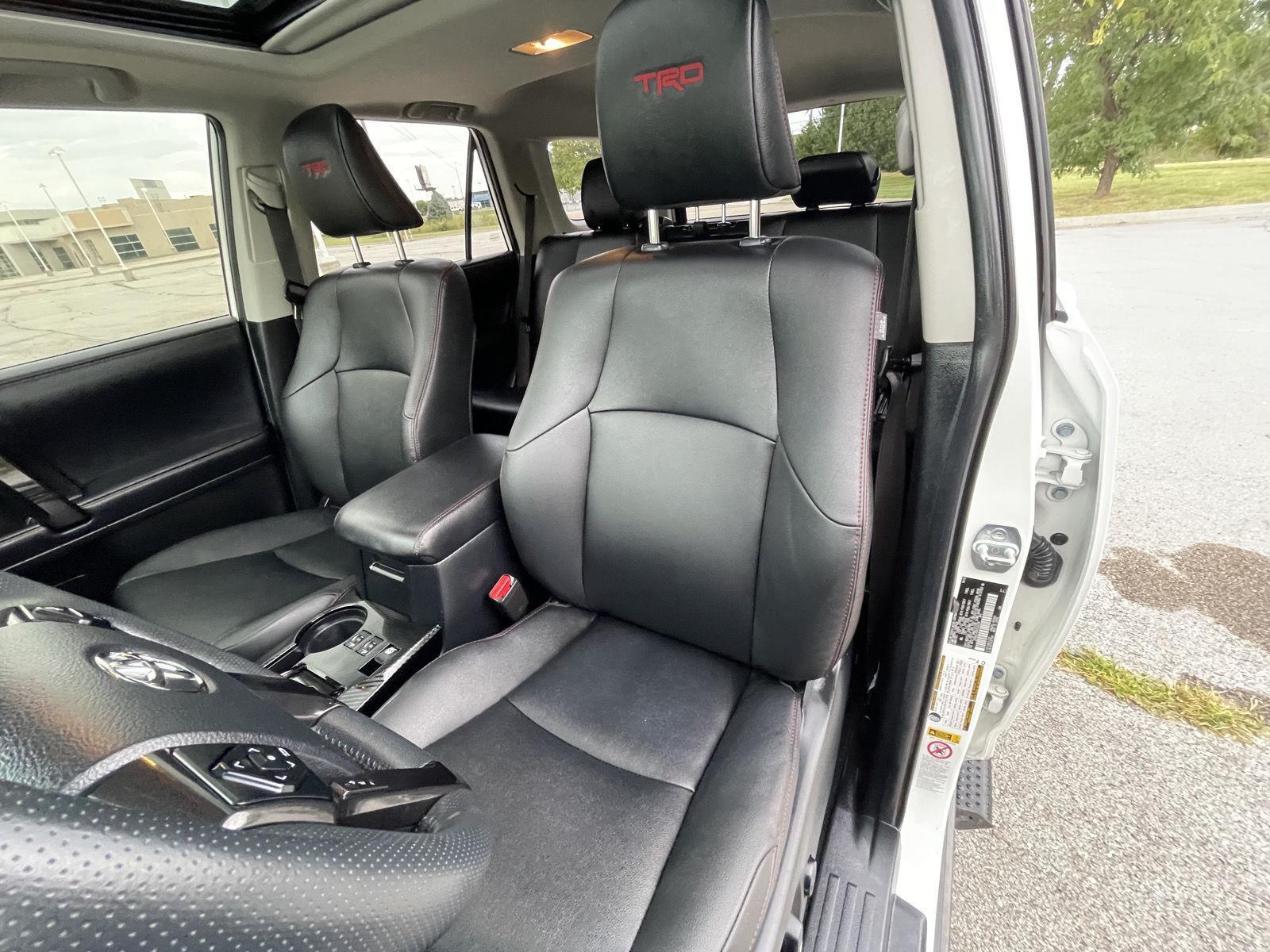 Vehicle photo 18