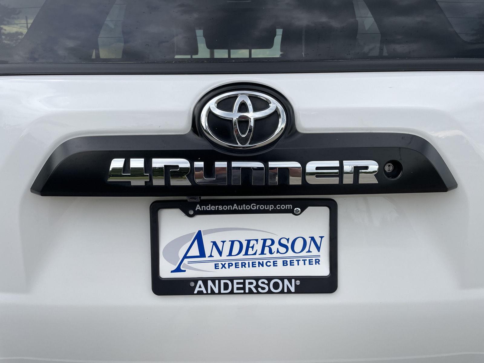 Vehicle photo 35