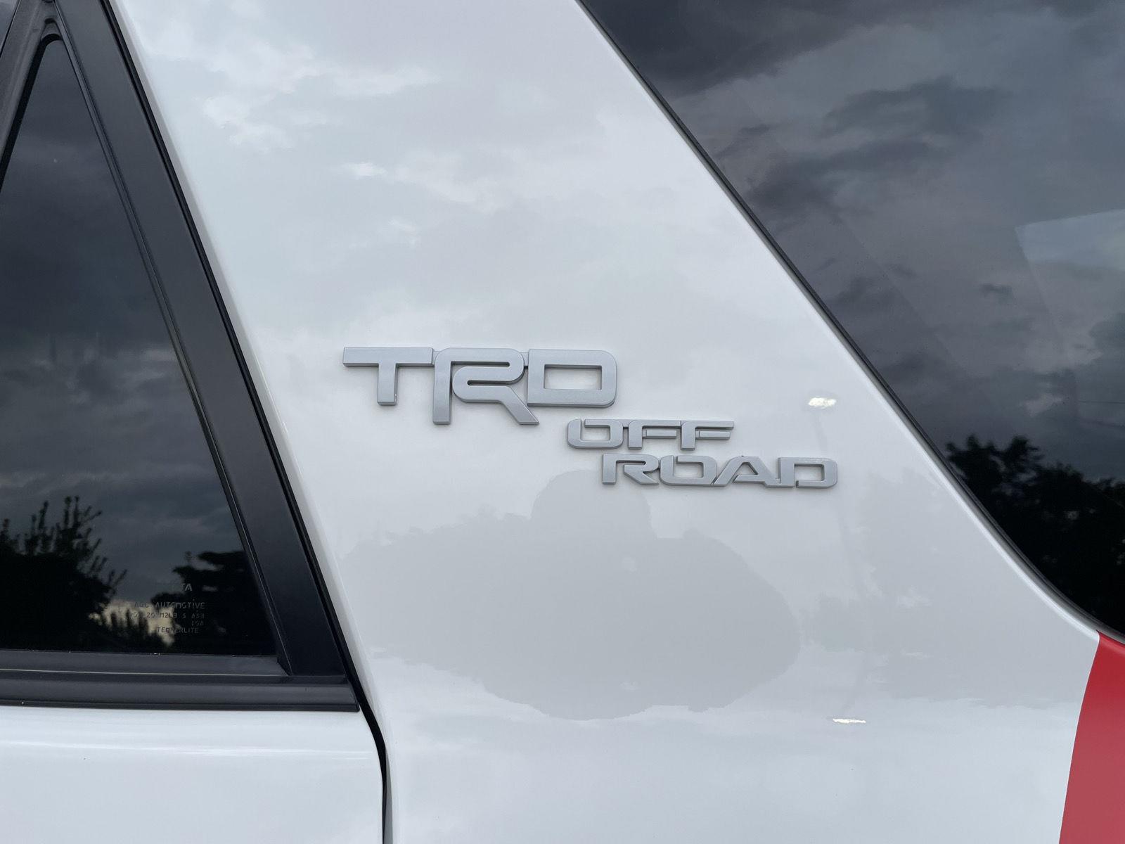 Vehicle photo 36