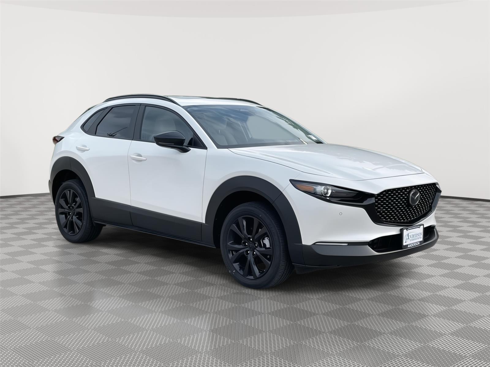 Vehicle photo 5