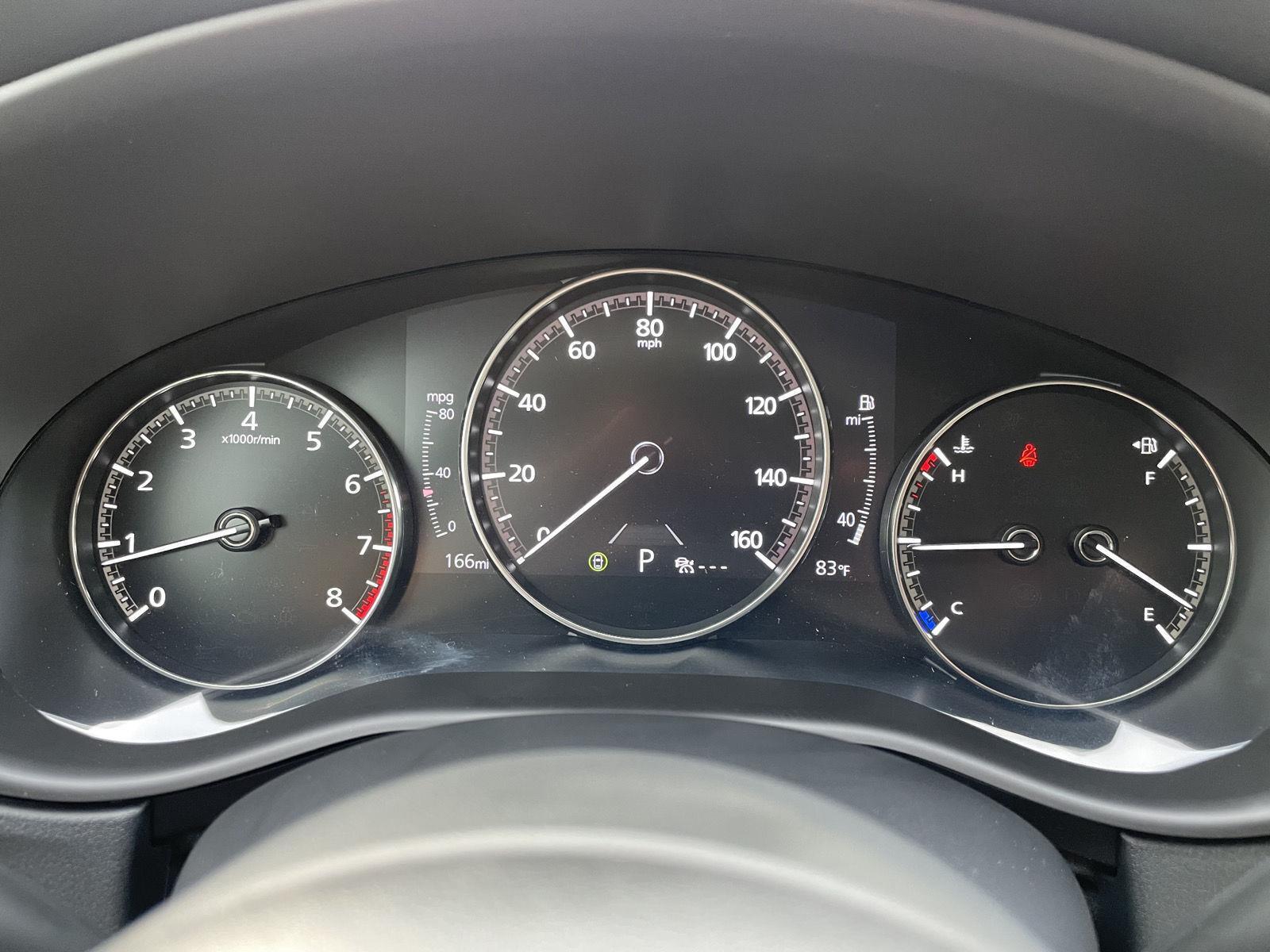 Vehicle photo 14