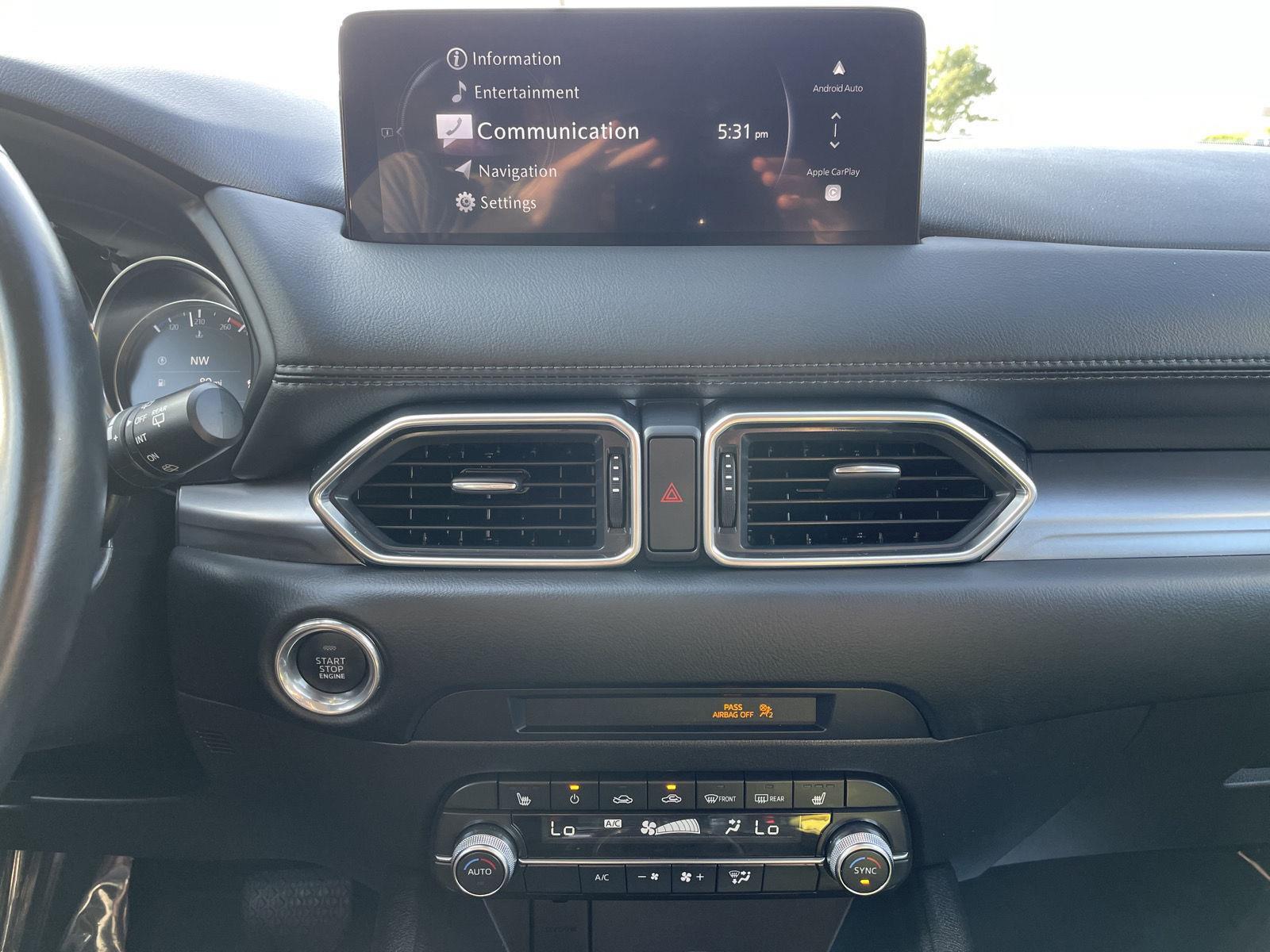 Vehicle photo 21
