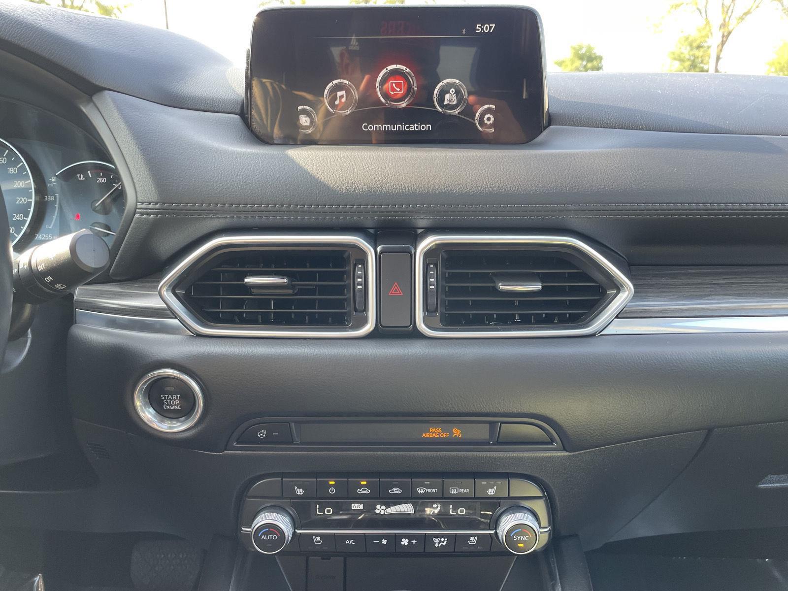 Vehicle photo 22