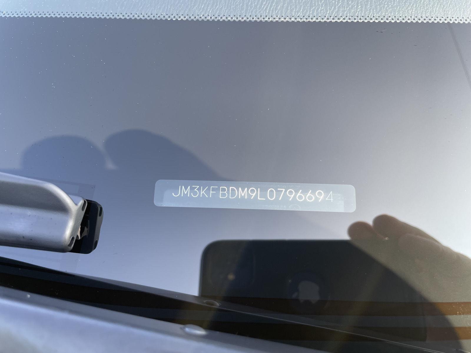 Vehicle photo 33
