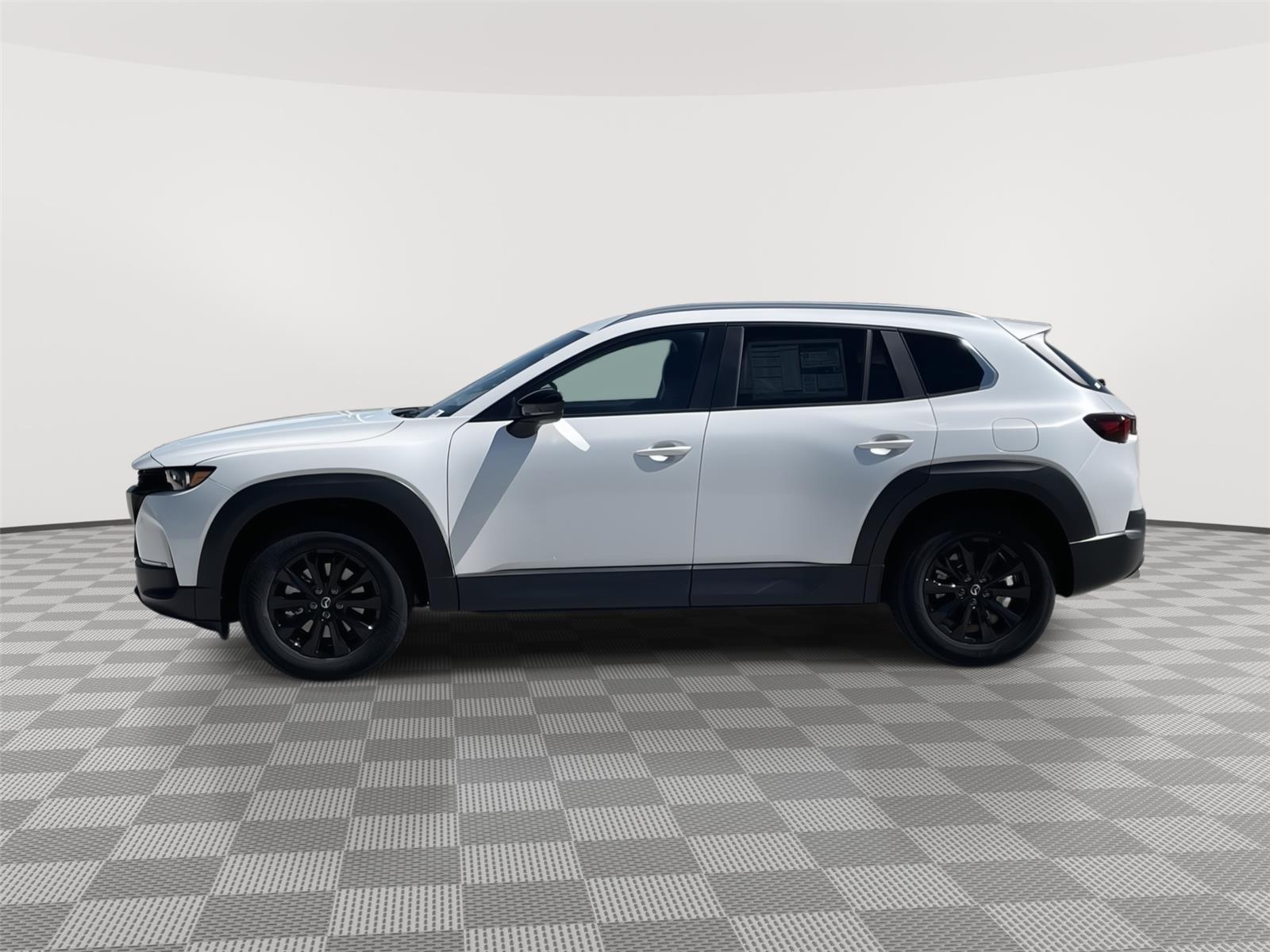 Vehicle photo 2
