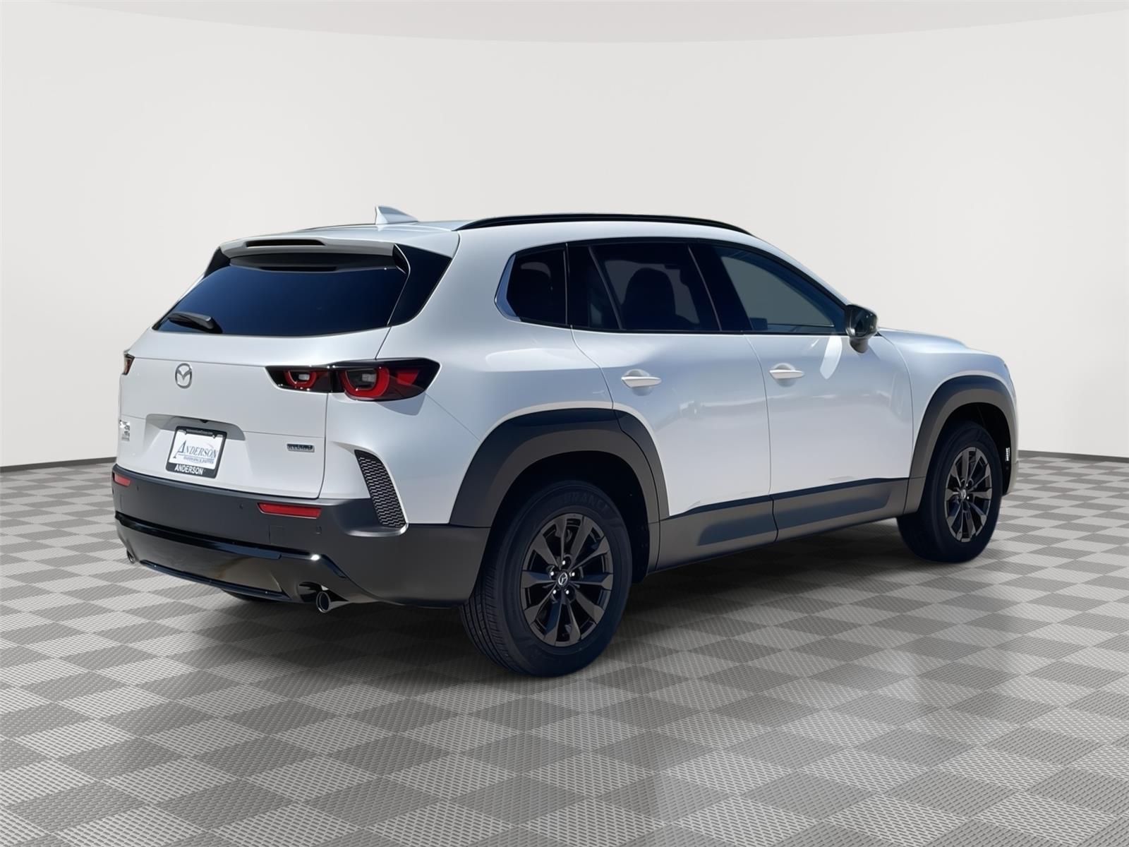 Vehicle photo 7
