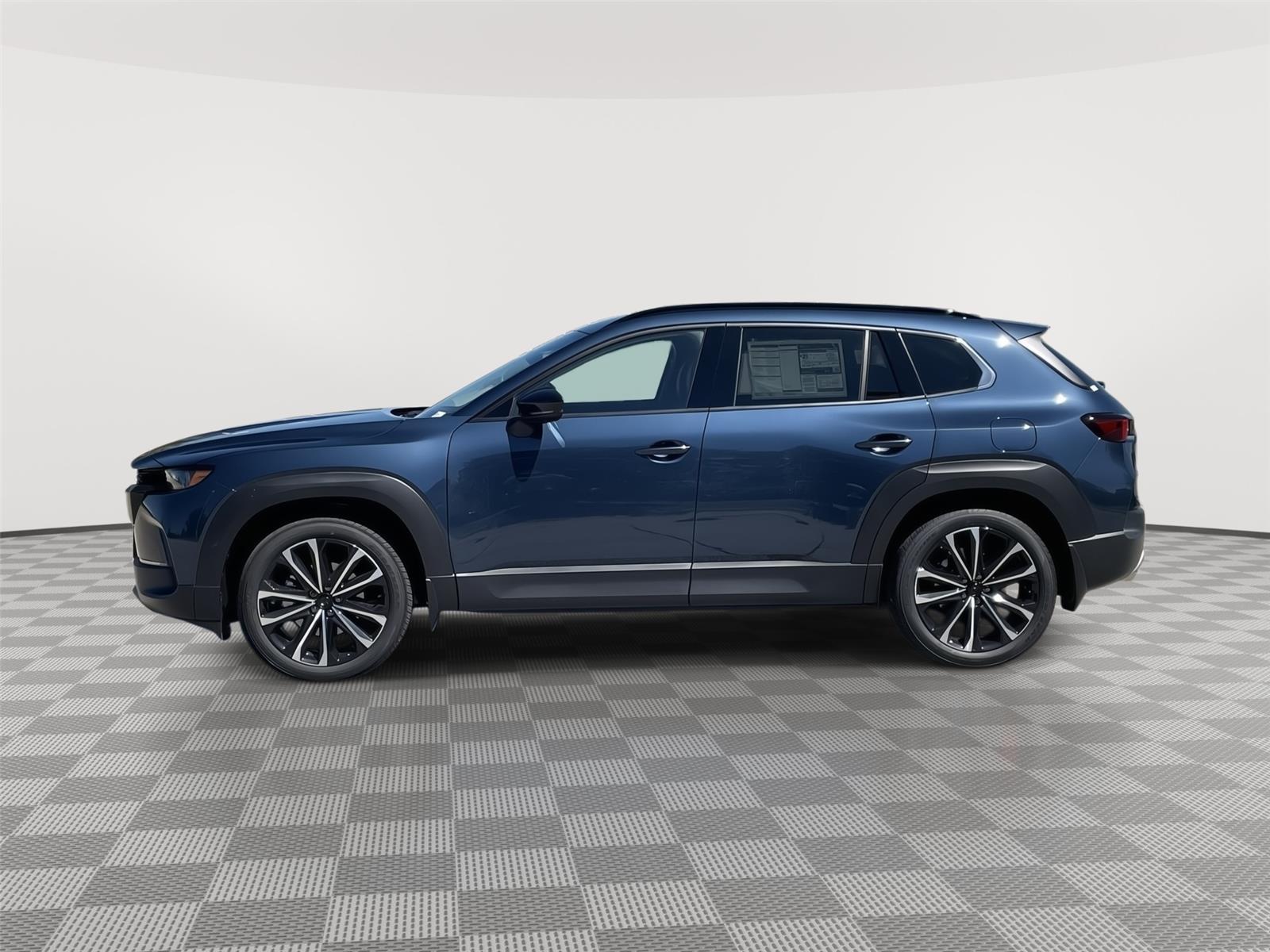 Vehicle photo 2