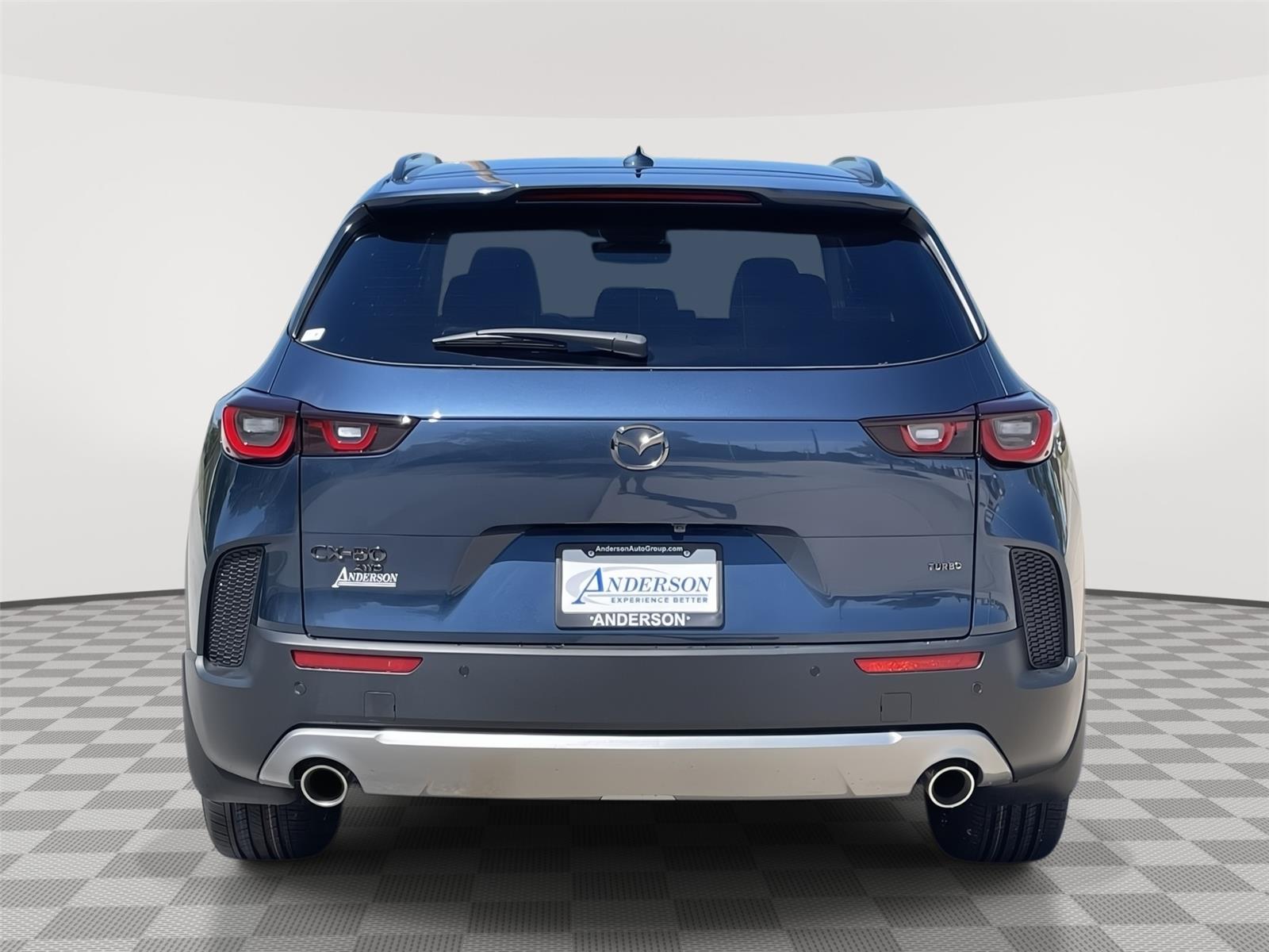 Vehicle photo 8