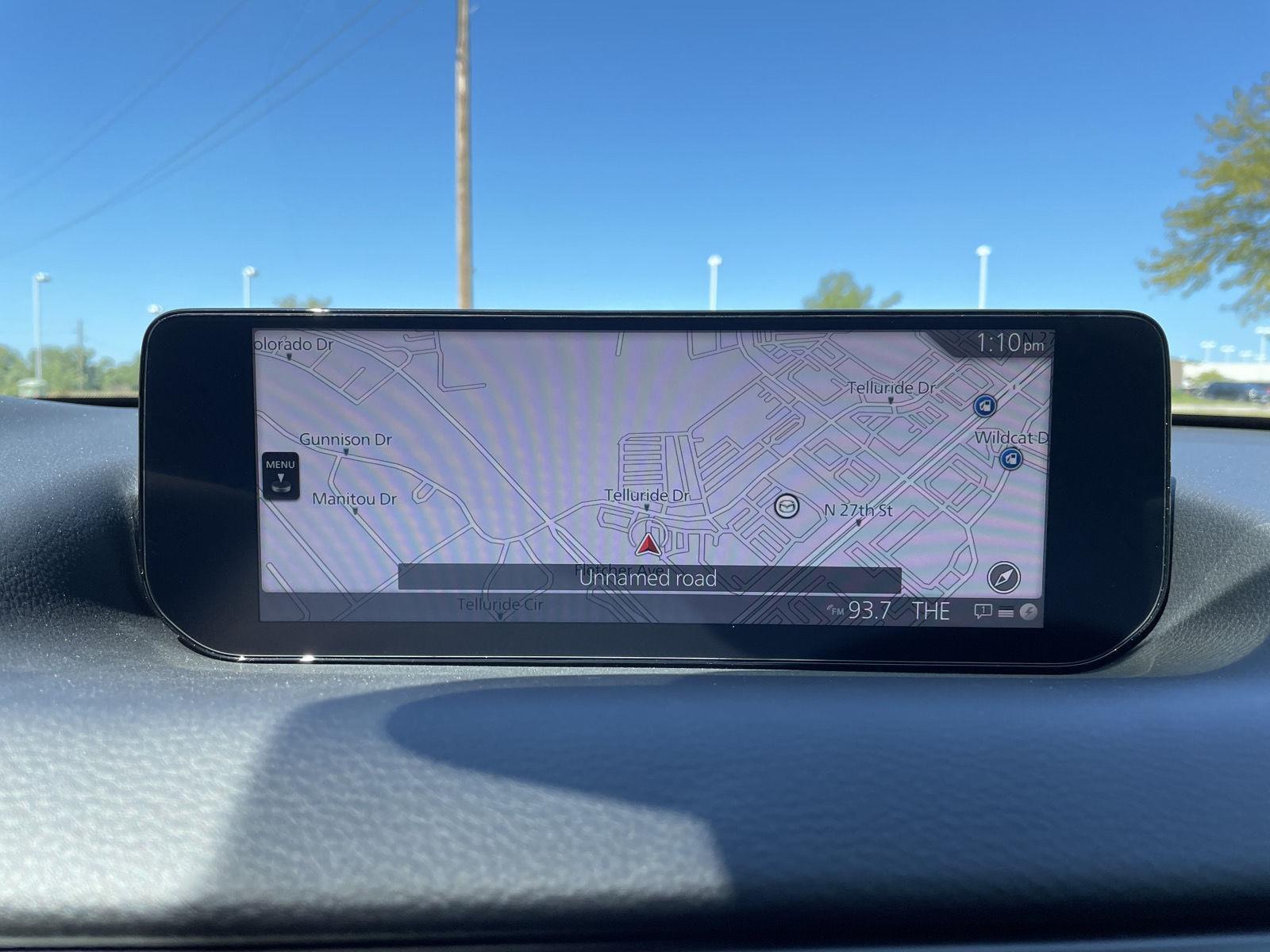 Vehicle photo 26