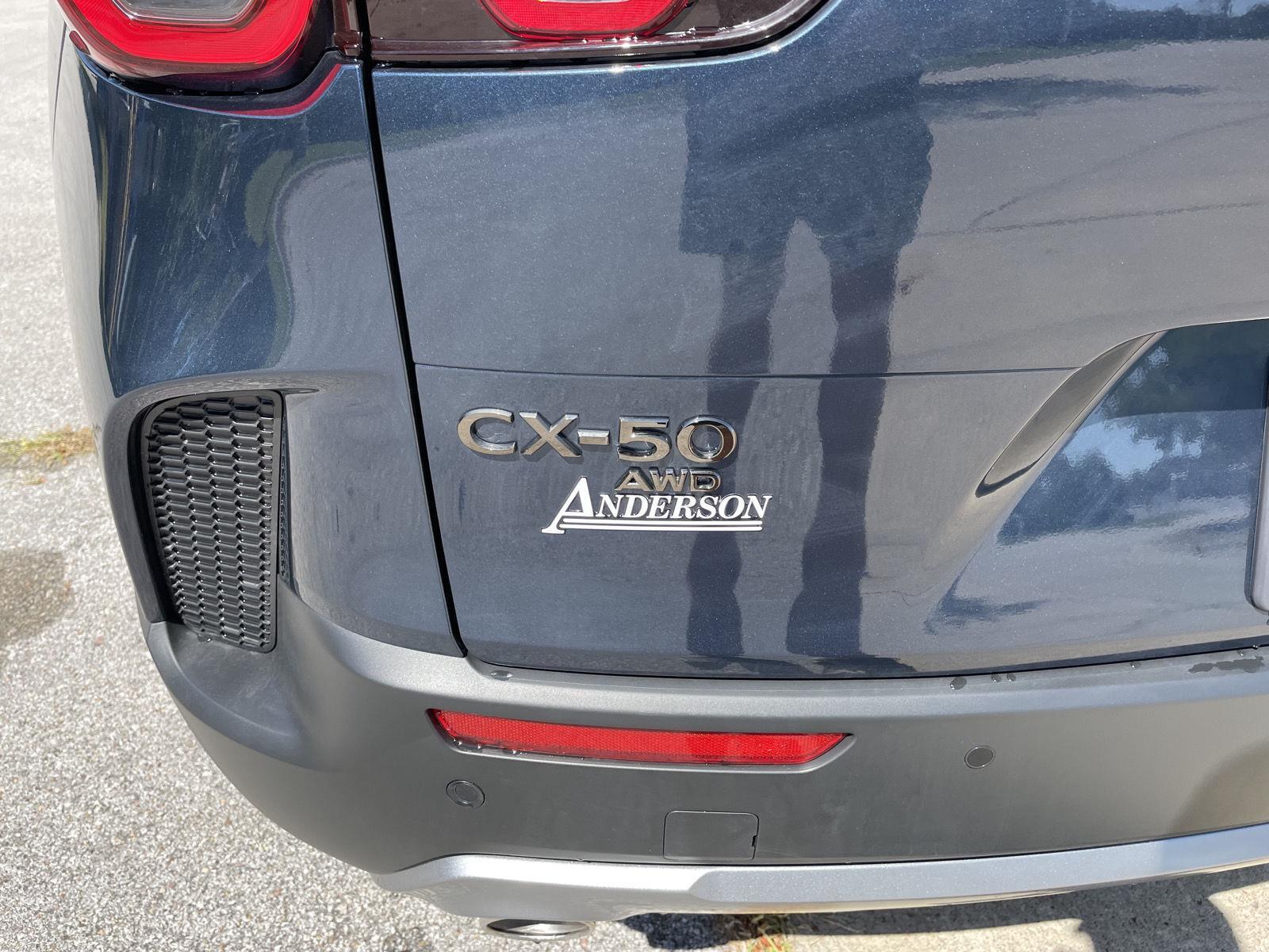 Vehicle photo 40
