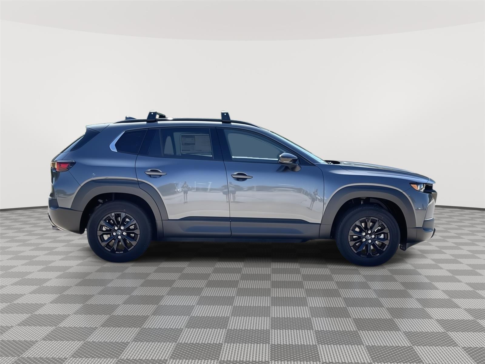Vehicle photo 6