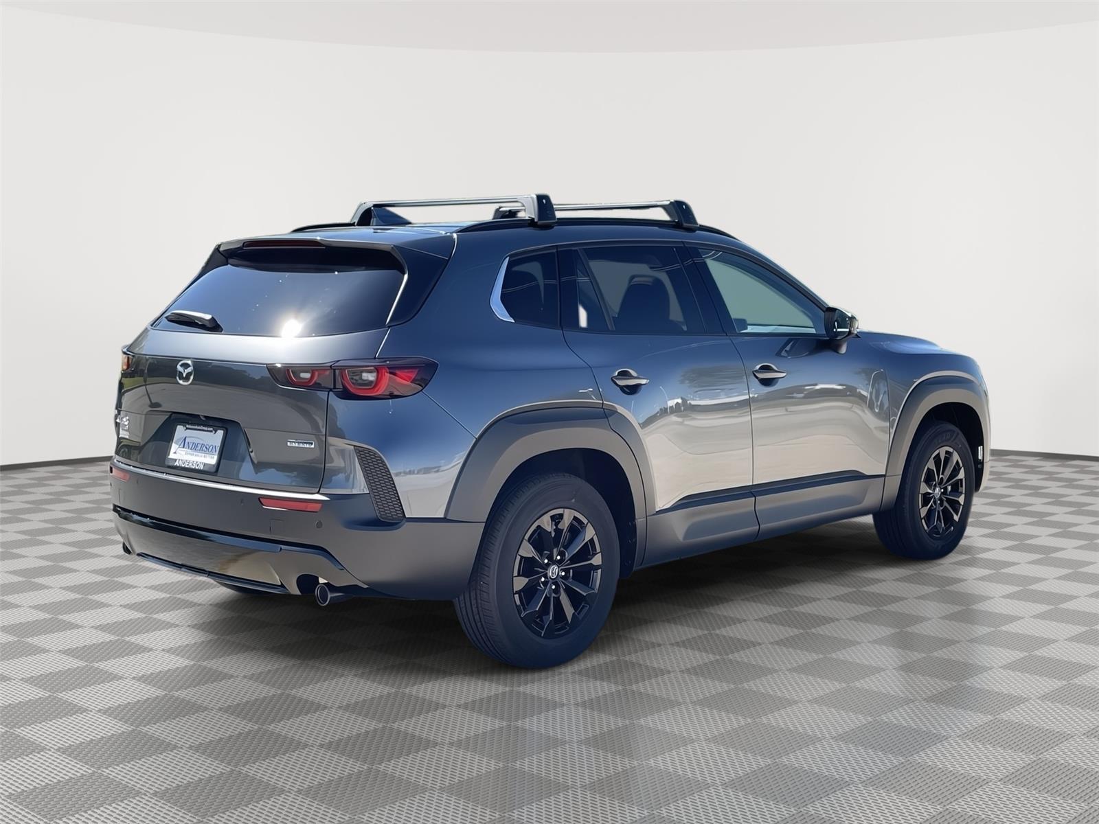 Vehicle photo 7