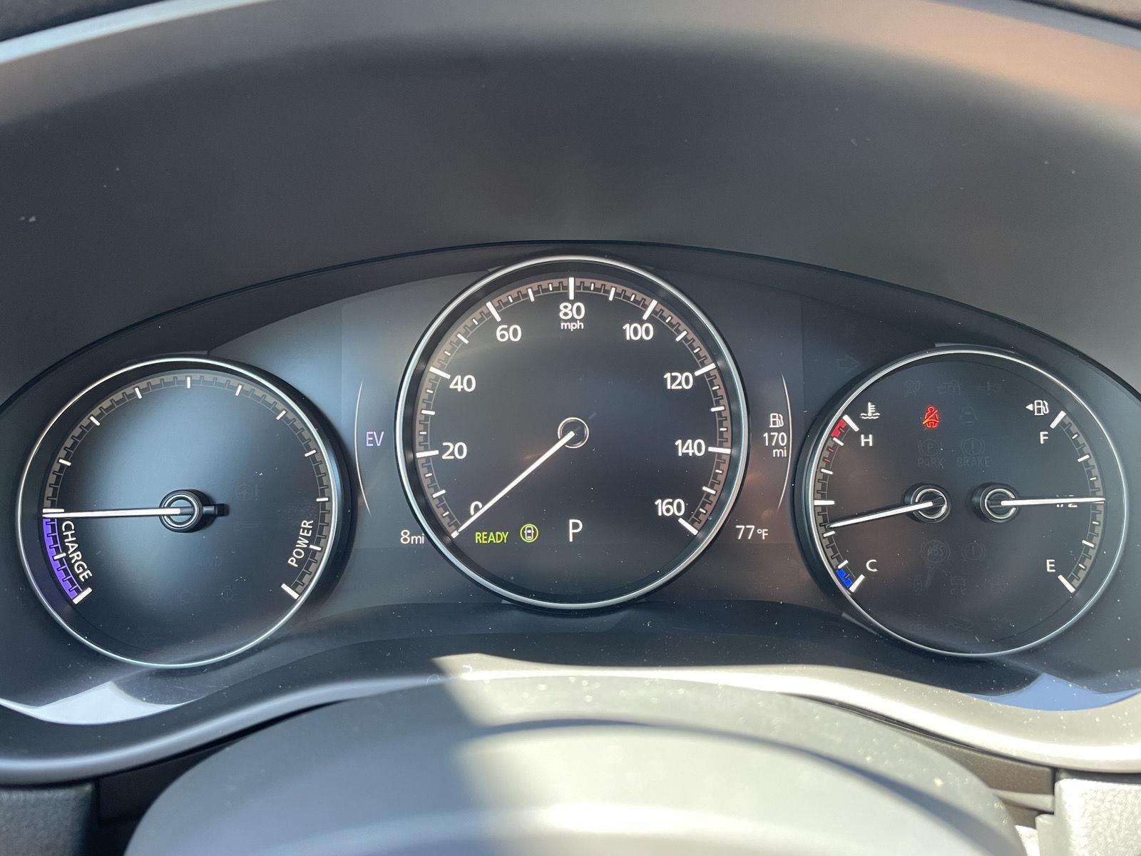 Vehicle photo 14