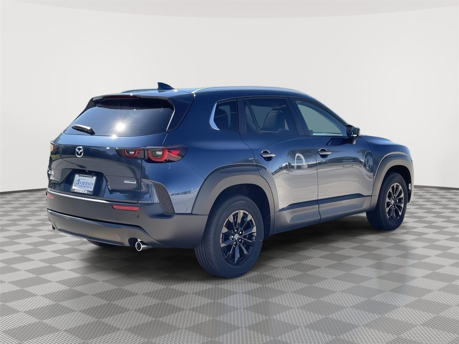 Vehicle photo 7