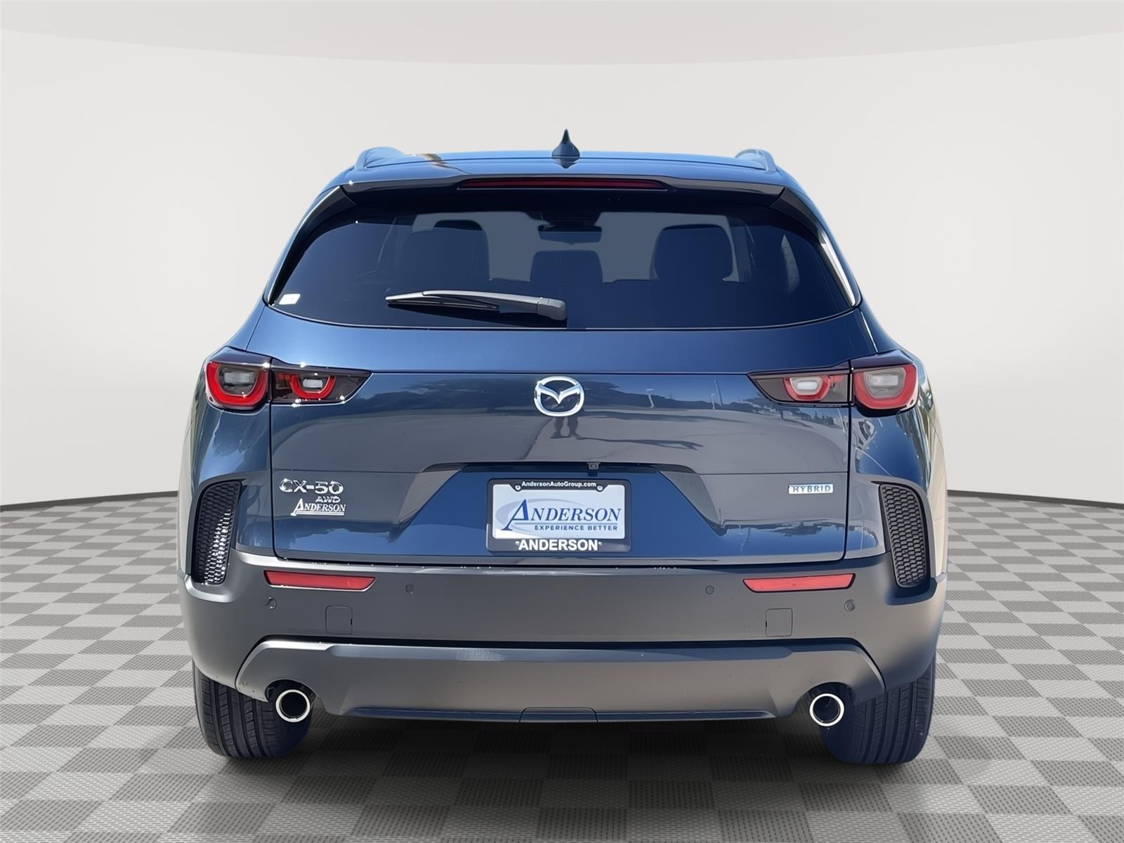 Vehicle photo 8