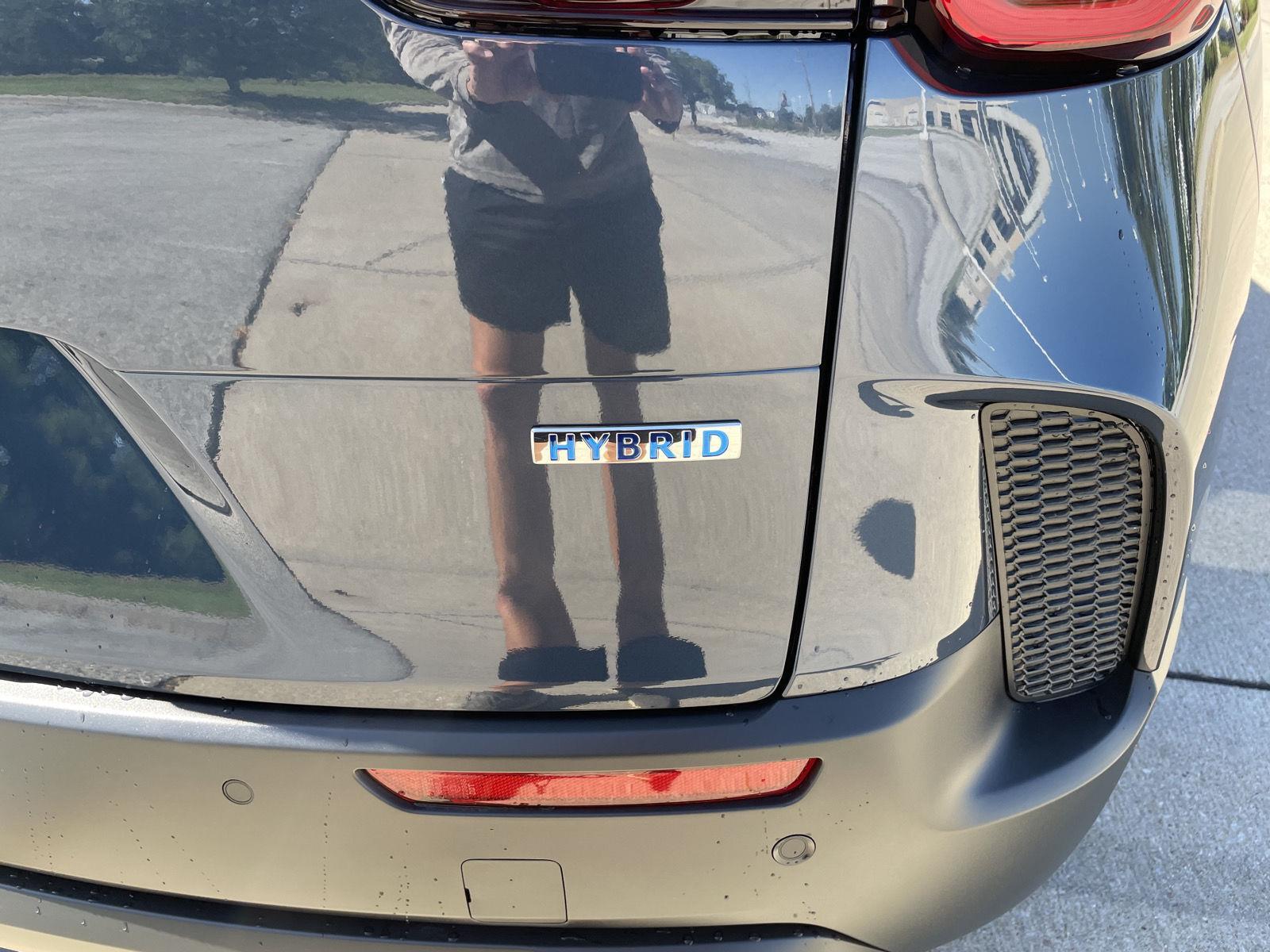 Vehicle photo 37