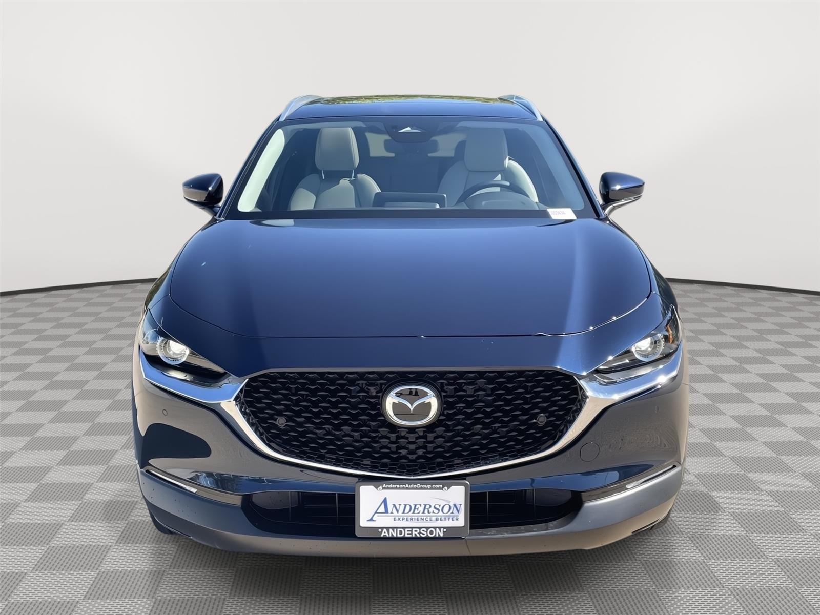 Vehicle photo 4