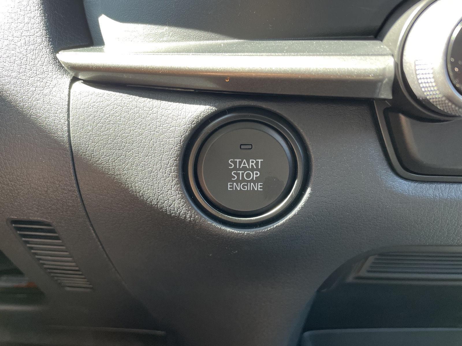 Vehicle photo 27