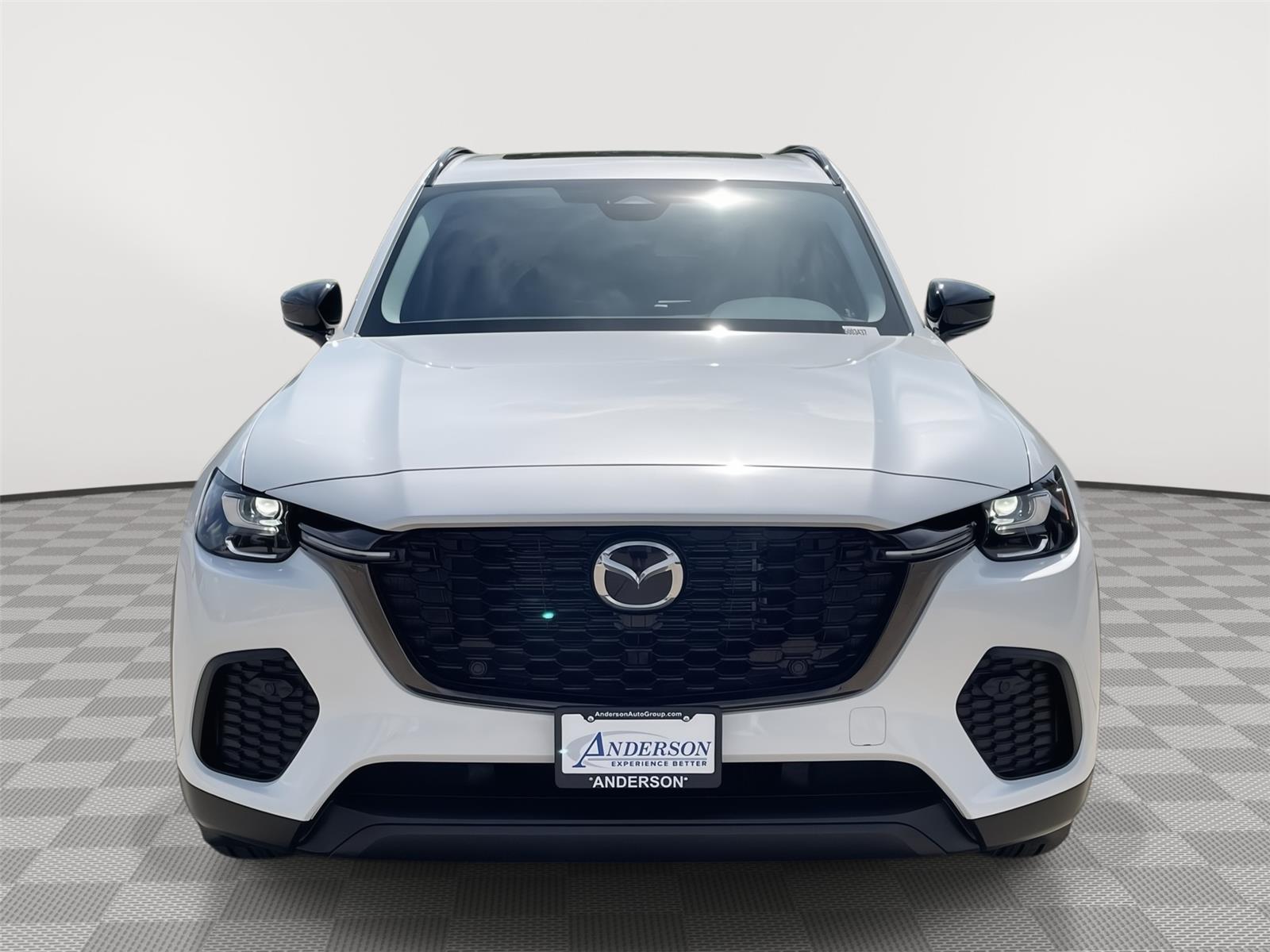 Vehicle photo 4