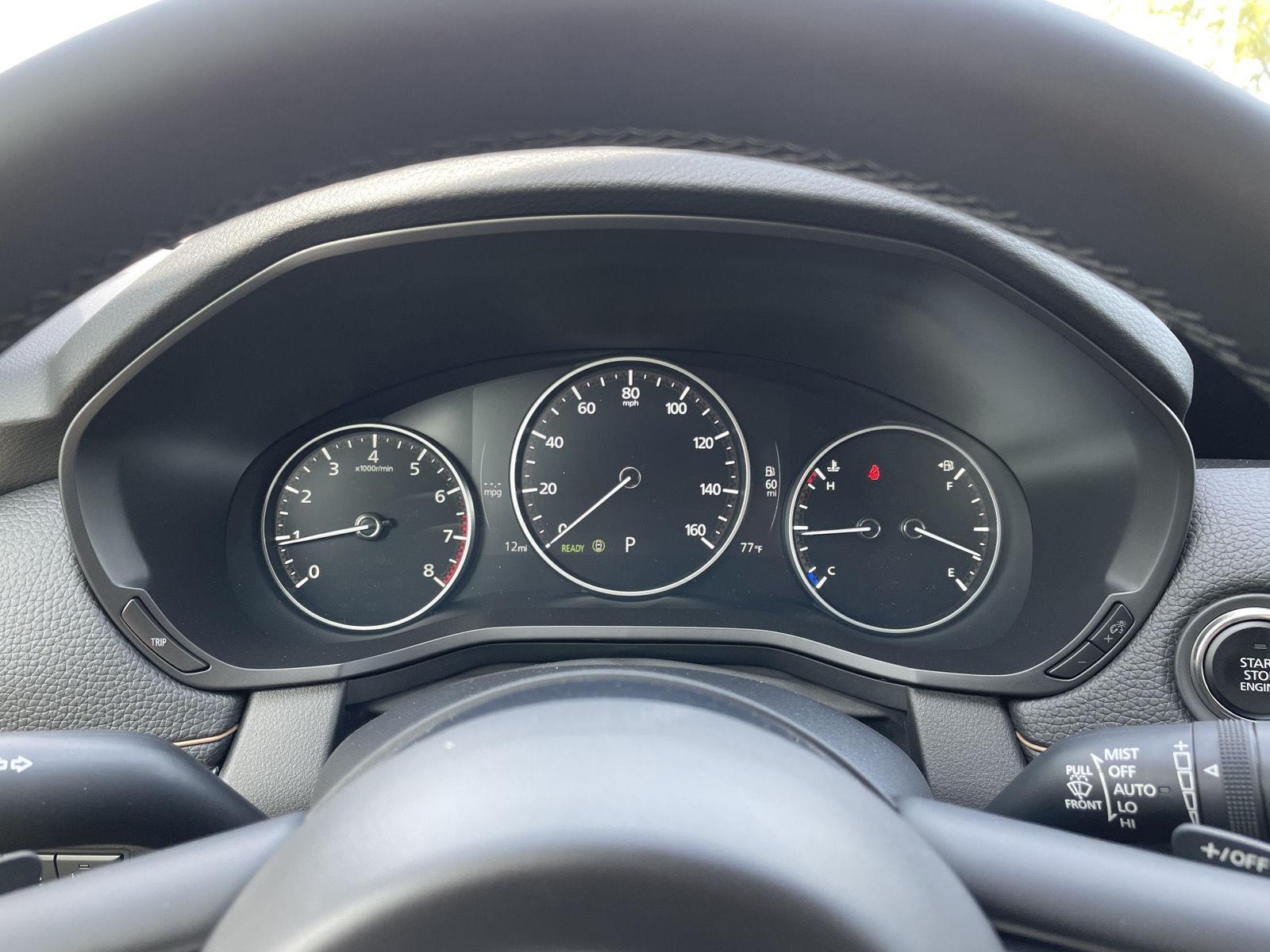 Vehicle photo 14